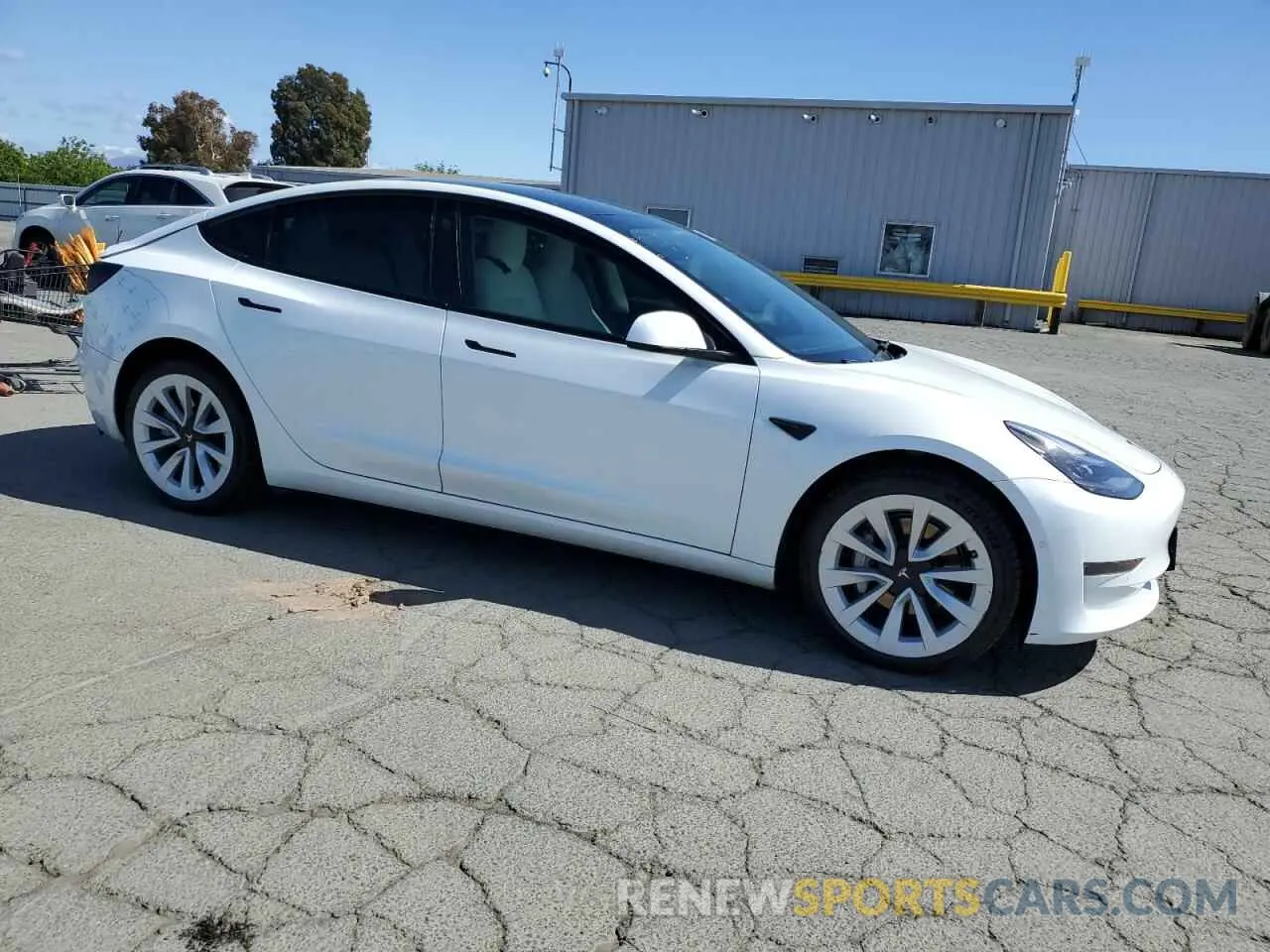 4 fotografías del automóvil dañado 5YJ3E1EA1NF373904 TESLA MODEL 3 2022