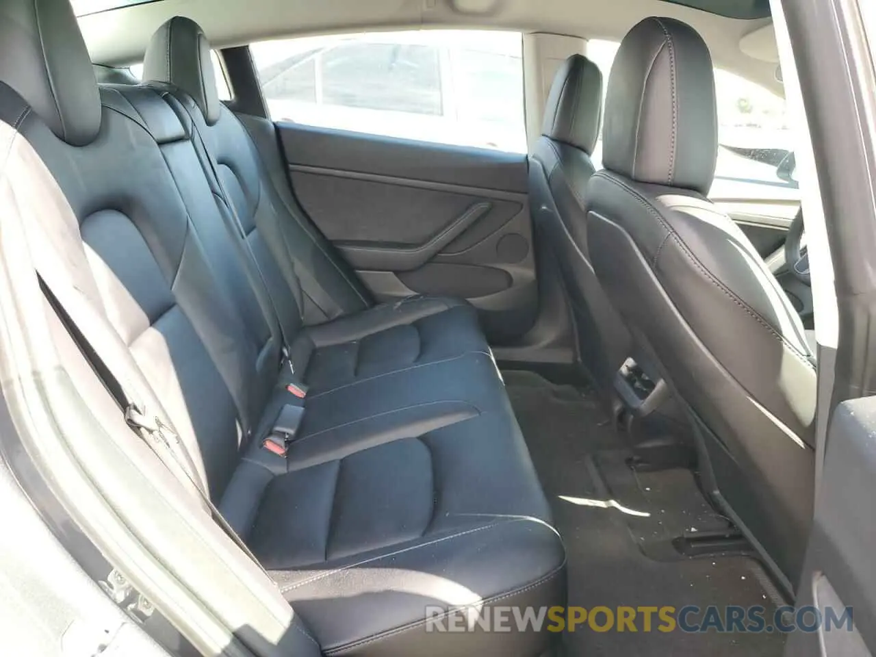 10 fotografías del automóvil dañado 5YJ3E1EA2NF114936 TESLA MODEL 3 2022