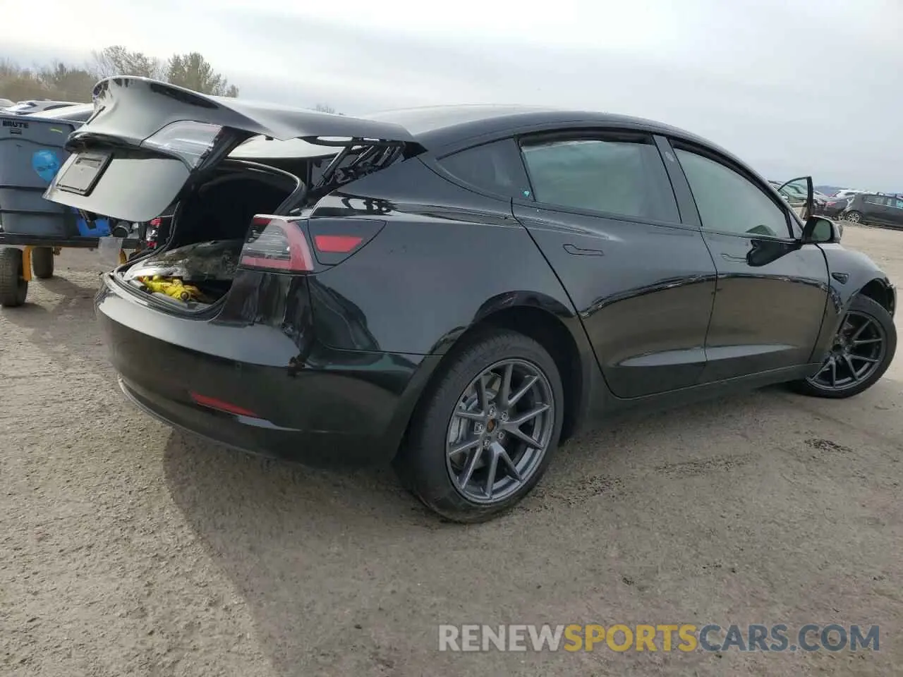 3 fotografías del automóvil dañado 5YJ3E1EA2NF187224 TESLA MODEL 3 2022