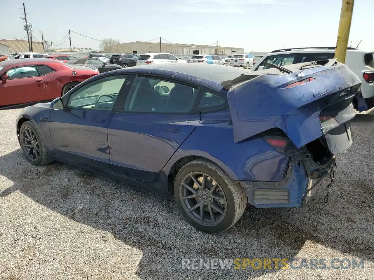 2 fotografías del automóvil dañado 5YJ3E1EA2NF191211 TESLA MODEL 3 2022