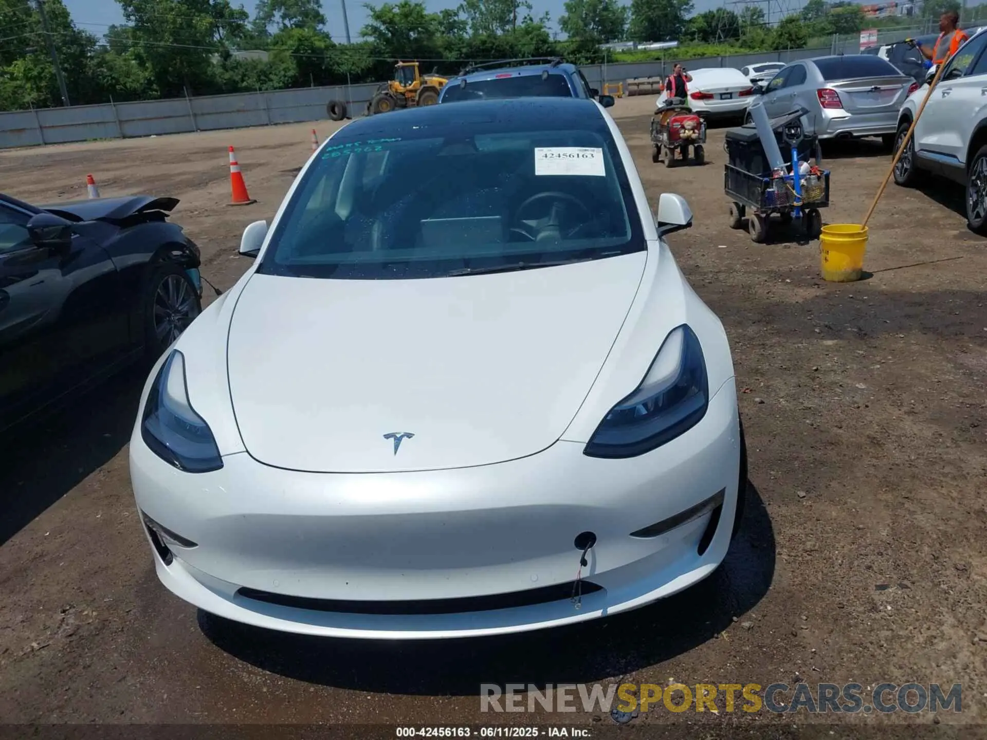 12 fotografías del automóvil dañado 5YJ3E1EA2NF285962 TESLA MODEL 3 2022