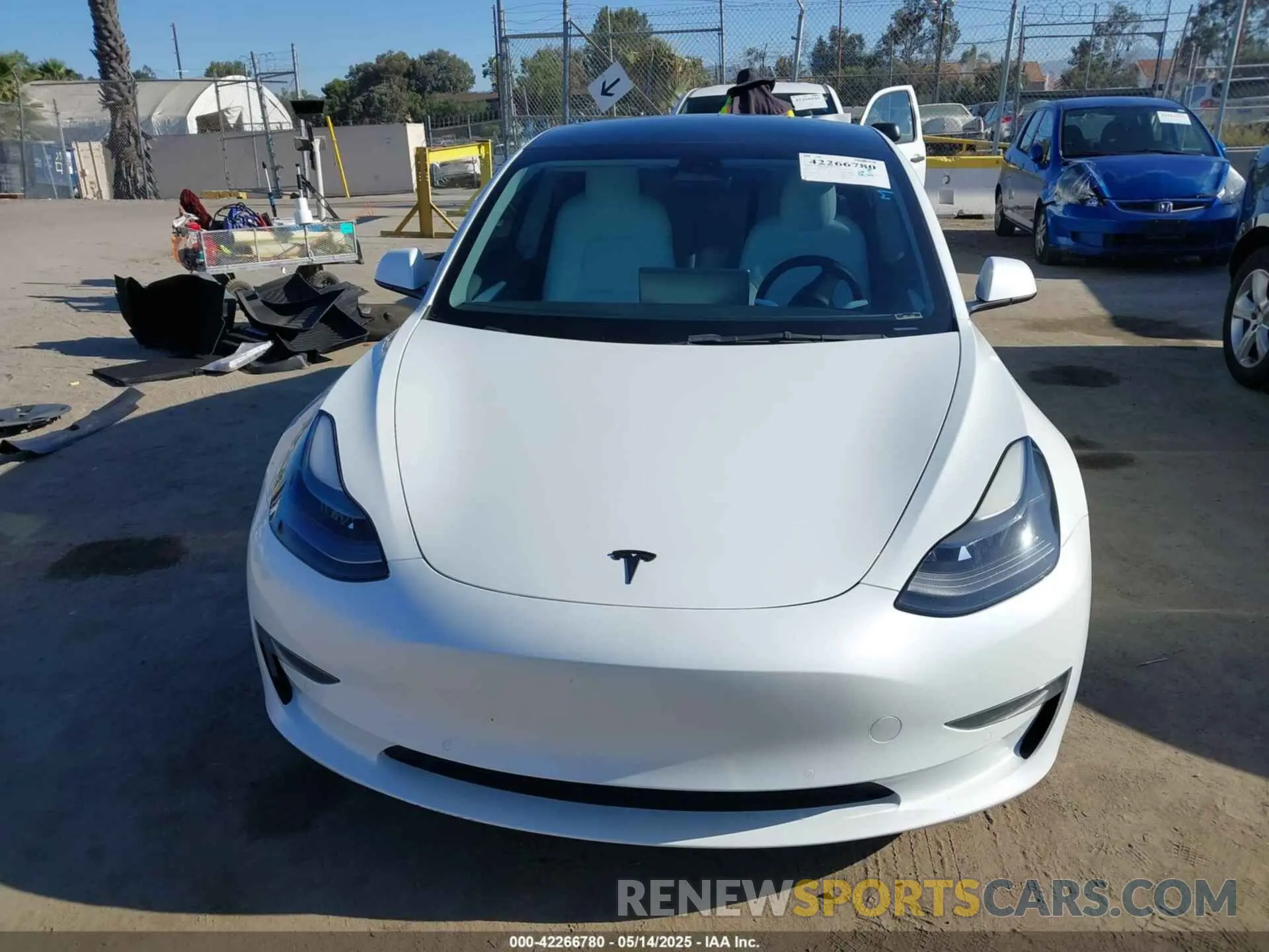 13 fotografías del automóvil dañado 5YJ3E1EA2NF315607 TESLA MODEL 3 2022