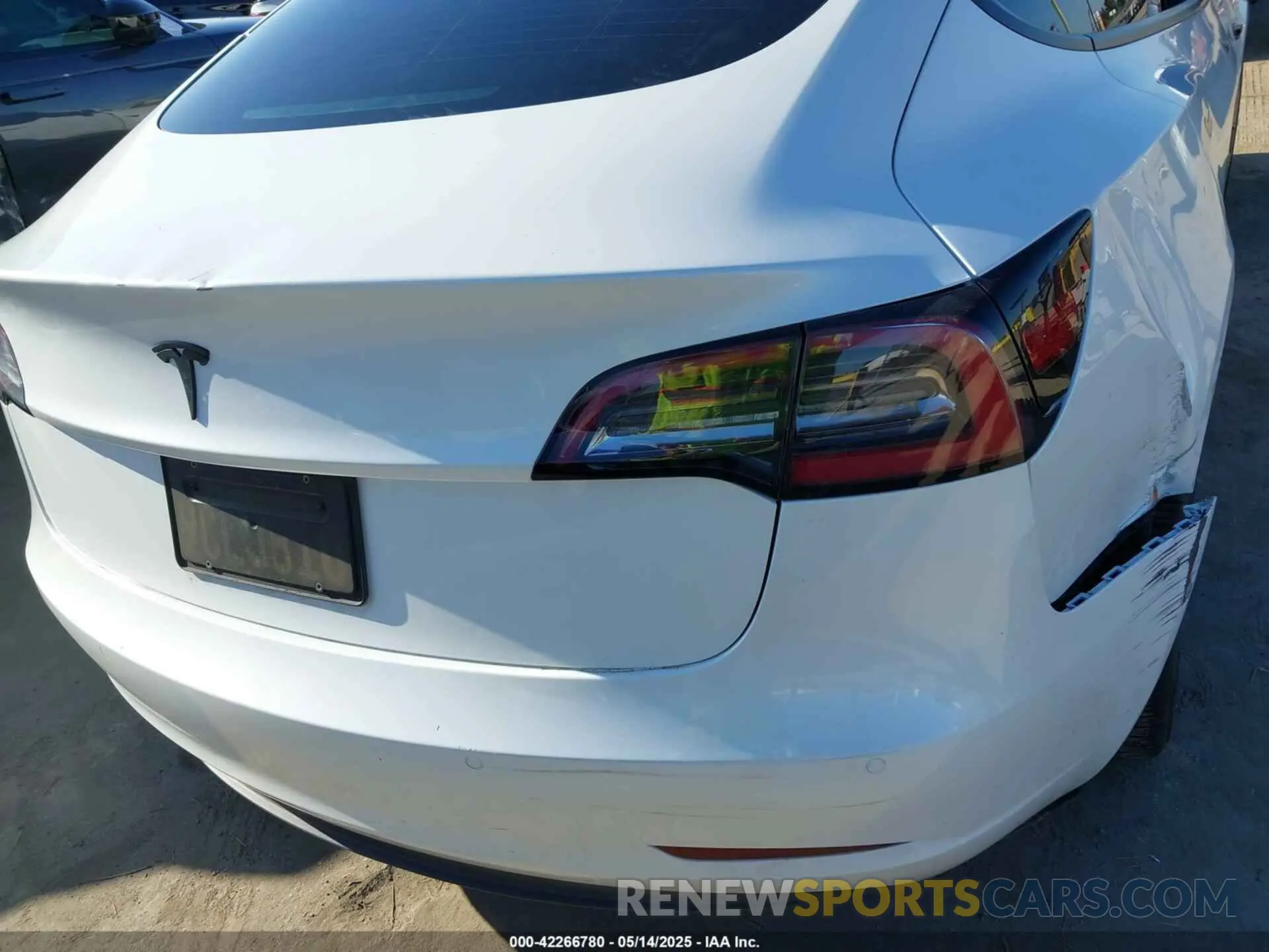 6 fotografías del automóvil dañado 5YJ3E1EA2NF315607 TESLA MODEL 3 2022