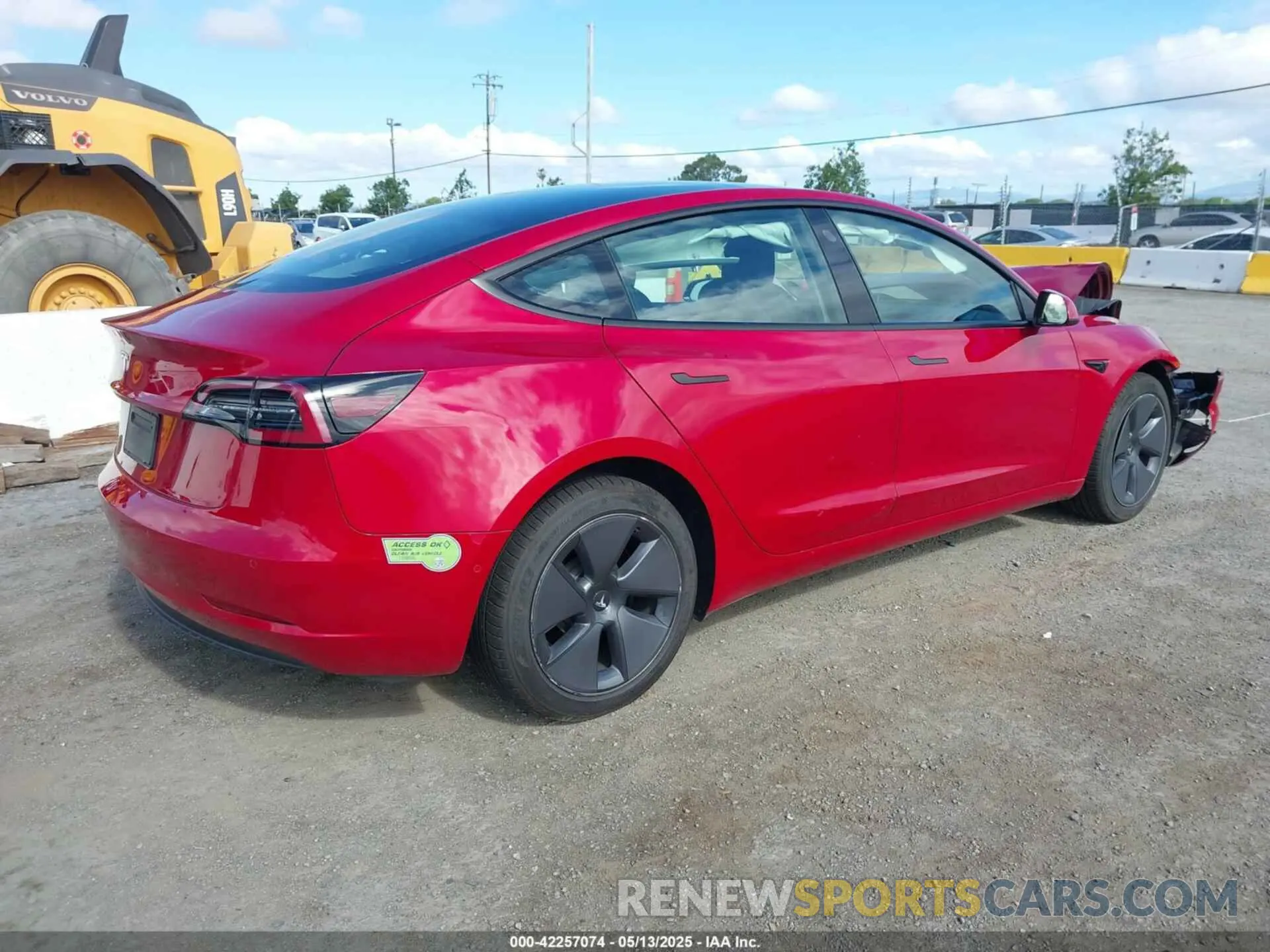 4 fotografías del automóvil dañado 5YJ3E1EA2NF354326 TESLA MODEL 3 2022