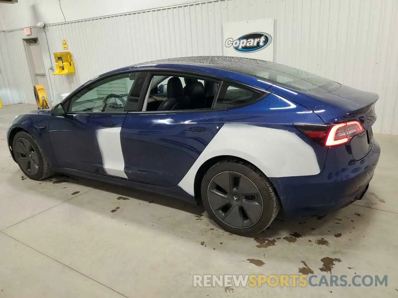 2 fotografías del automóvil dañado 5YJ3E1EA2NF371028 TESLA MODEL 3 2022