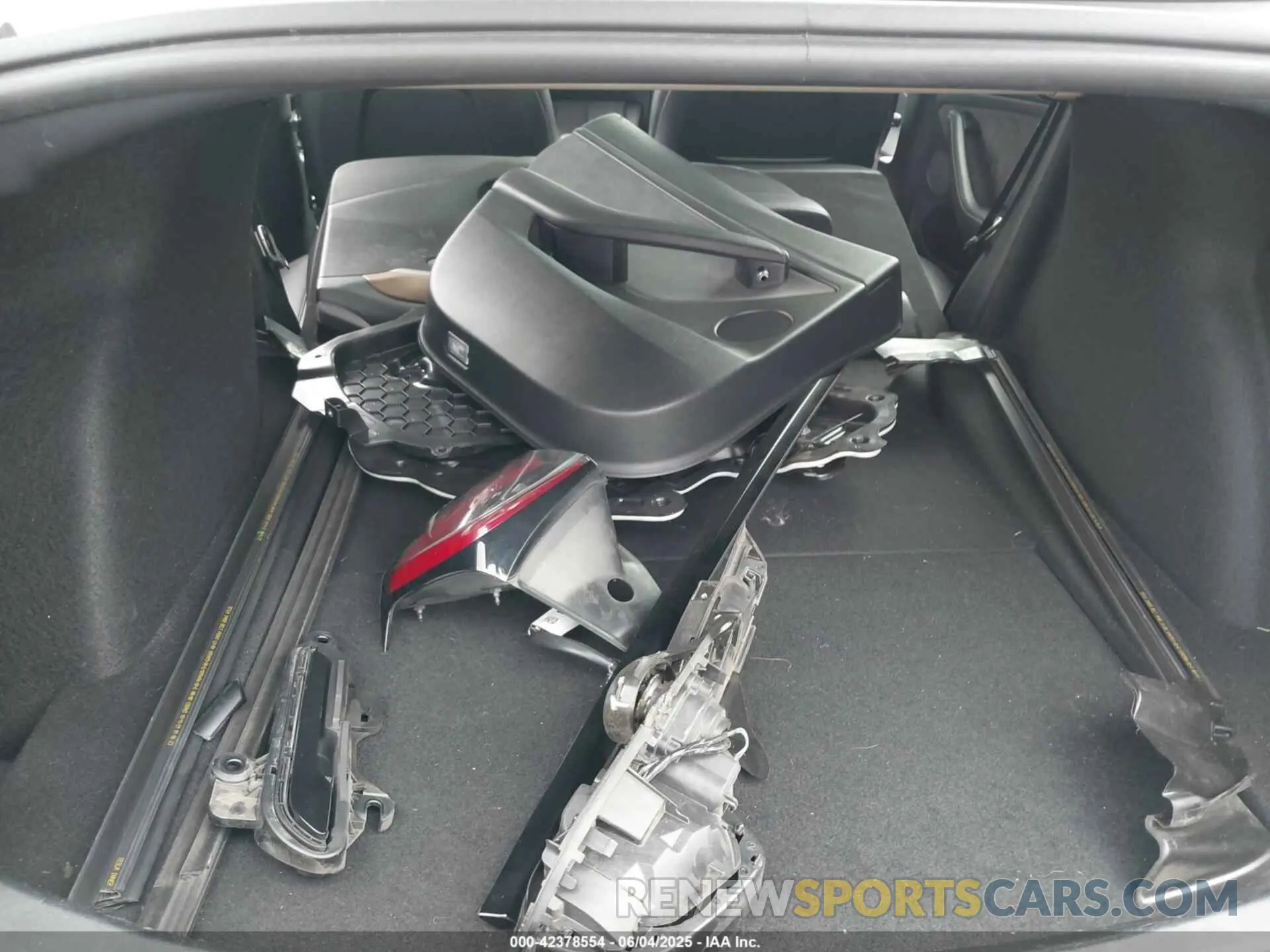 12 fotografías del automóvil dañado 5YJ3E1EA3NF142759 TESLA MODEL 3 2022