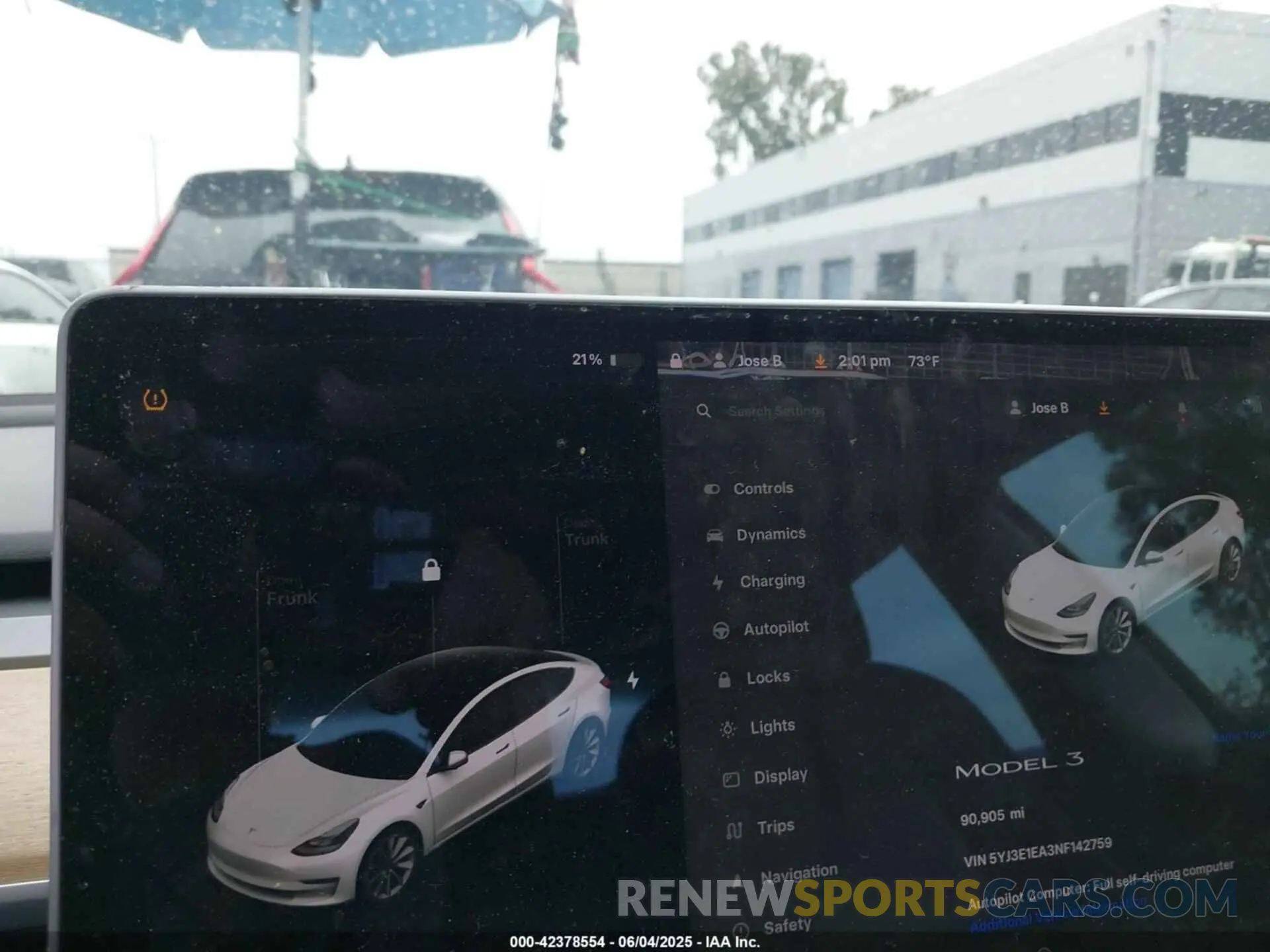 18 fotografías del automóvil dañado 5YJ3E1EA3NF142759 TESLA MODEL 3 2022