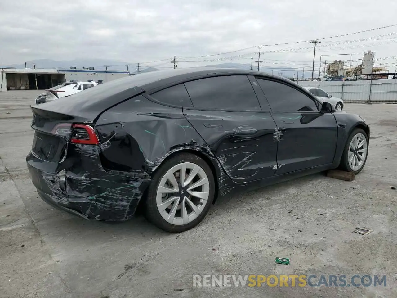 3 fotografías del automóvil dañado 5YJ3E1EA3NF190102 TESLA MODEL 3 2022