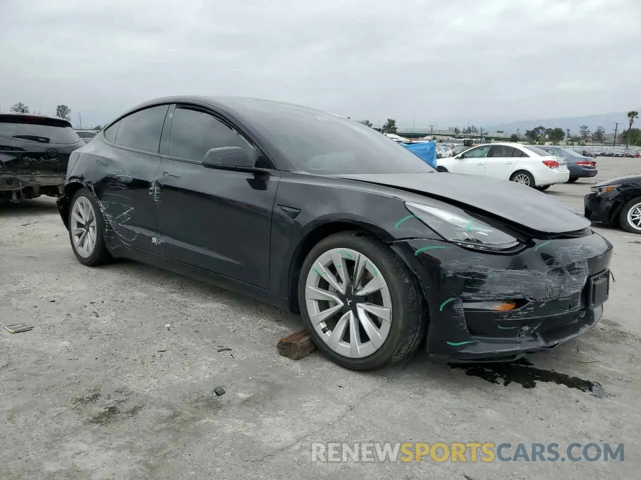 4 fotografías del automóvil dañado 5YJ3E1EA3NF190102 TESLA MODEL 3 2022