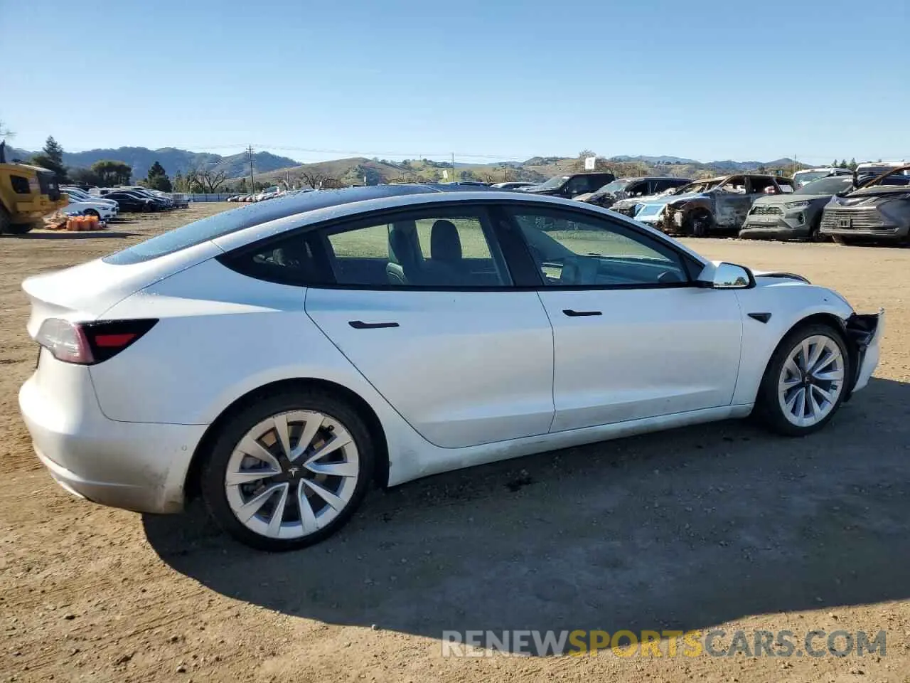 3 fotografías del automóvil dañado 5YJ3E1EA3NF190164 TESLA MODEL 3 2022