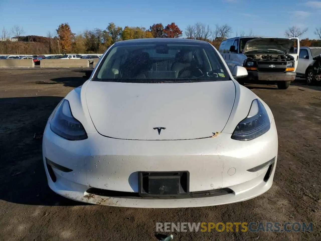5 fotografías del automóvil dañado 5YJ3E1EA3NF251867 TESLA MODEL 3 2022