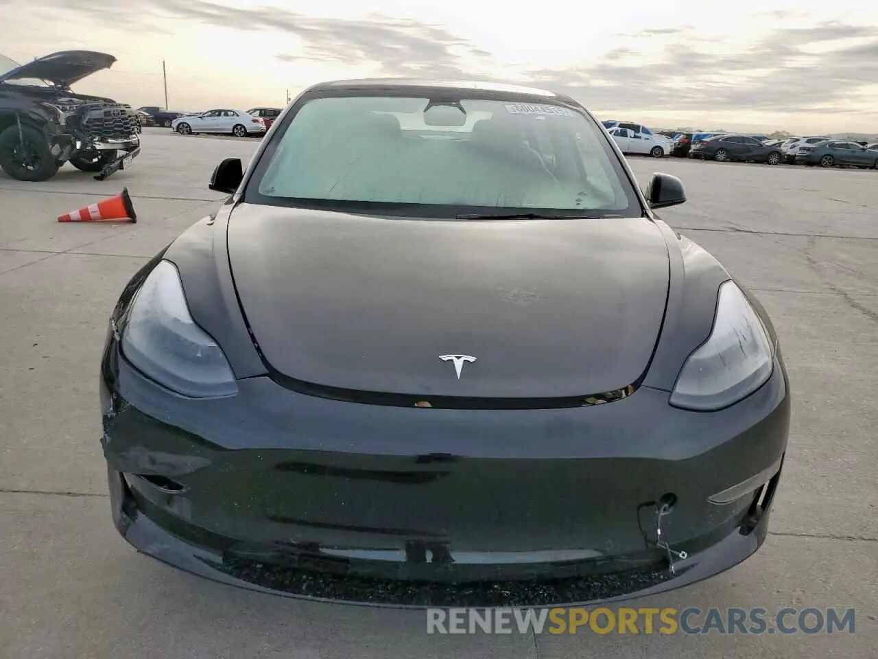 5 fotografías del automóvil dañado 5YJ3E1EA3NF287042 TESLA MODEL 3 2022