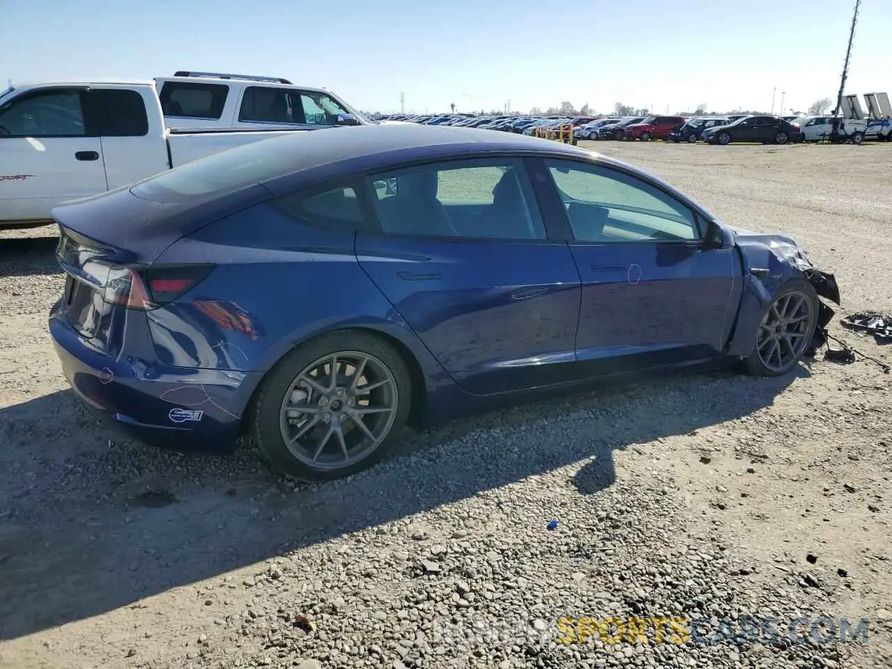 3 fotografías del automóvil dañado 5YJ3E1EA3NF322341 TESLA MODEL 3 2022