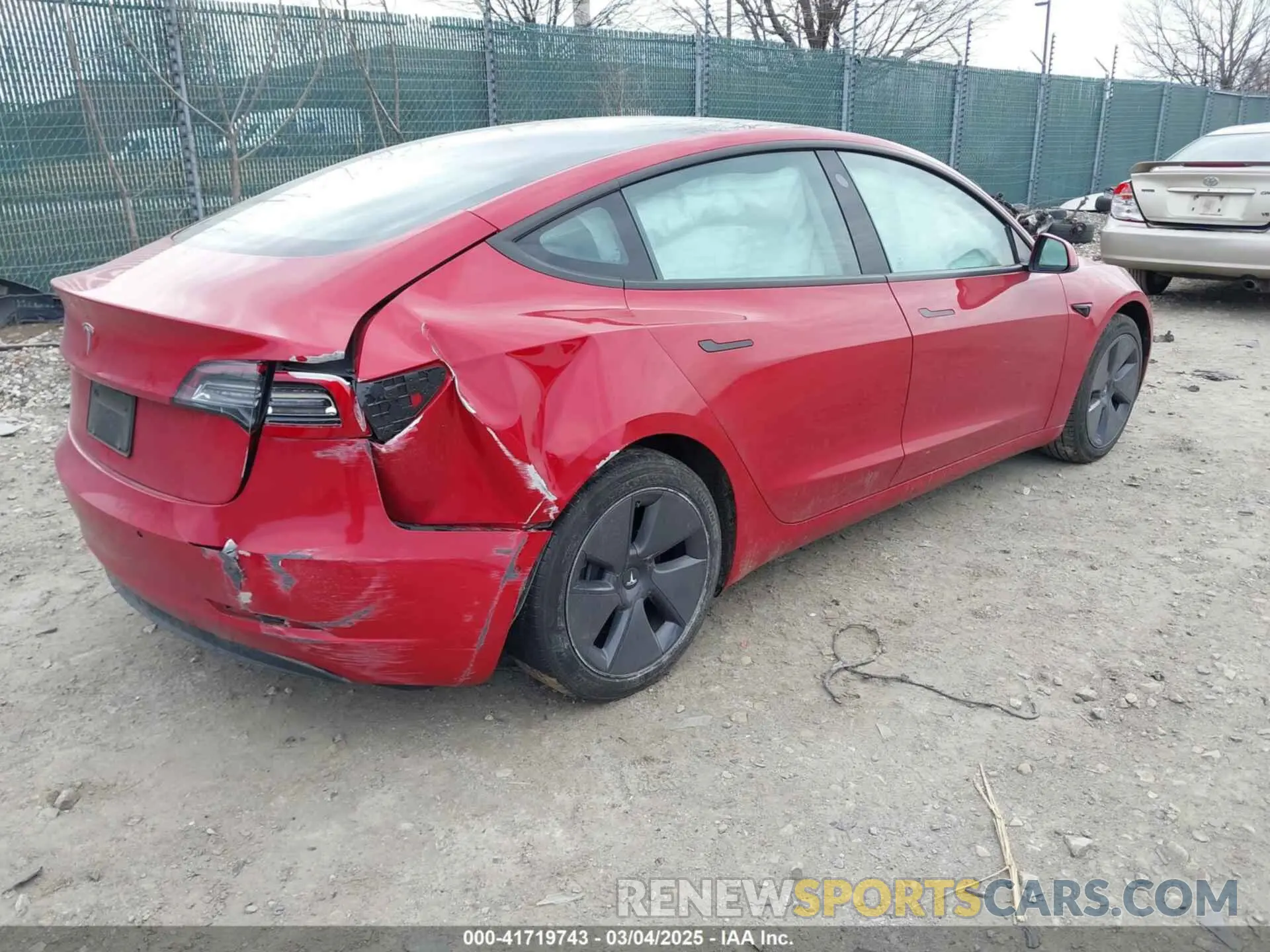 4 fotografías del automóvil dañado 5YJ3E1EA3NF333128 TESLA MODEL 3 2022
