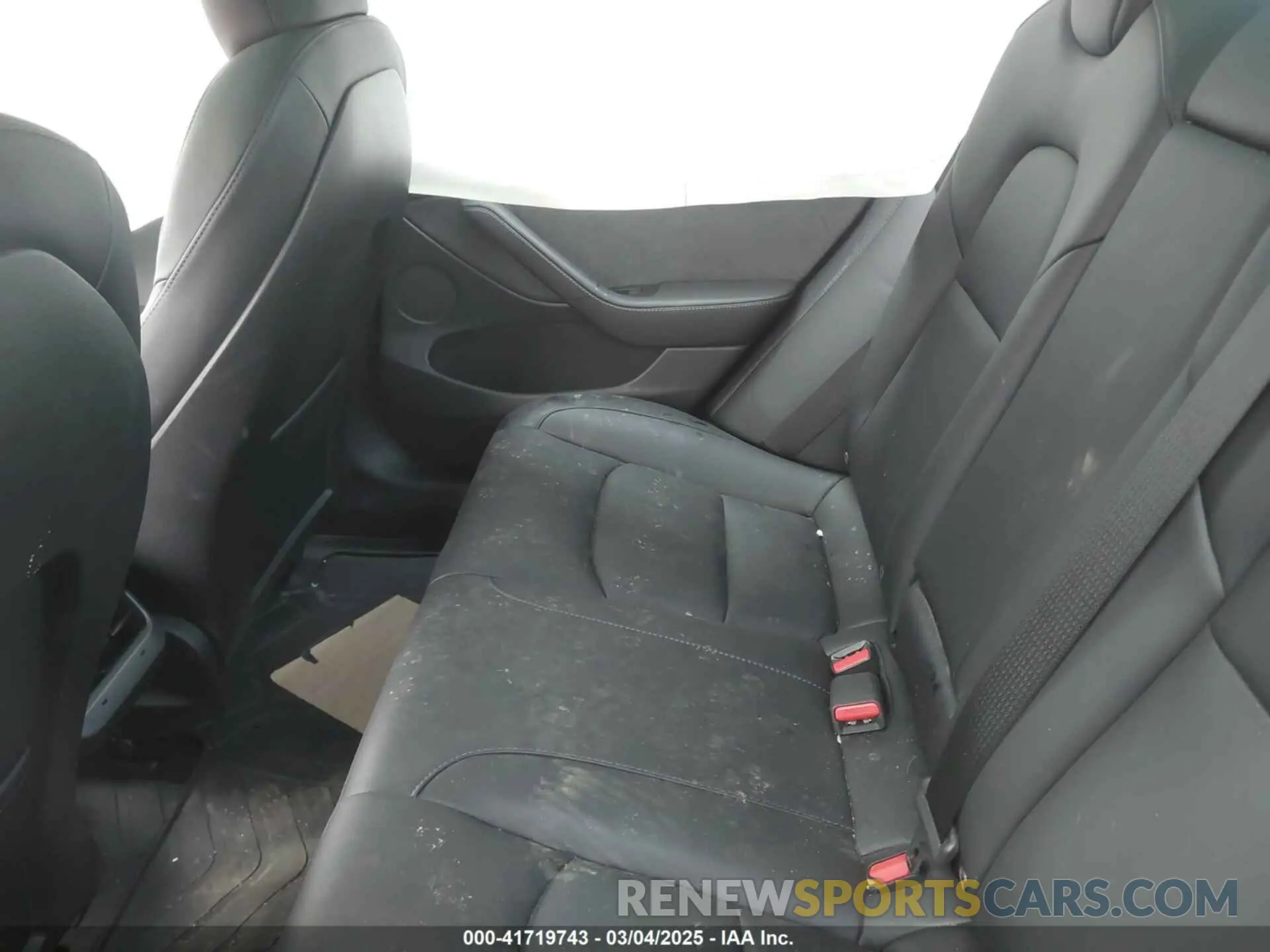 8 fotografías del automóvil dañado 5YJ3E1EA3NF333128 TESLA MODEL 3 2022