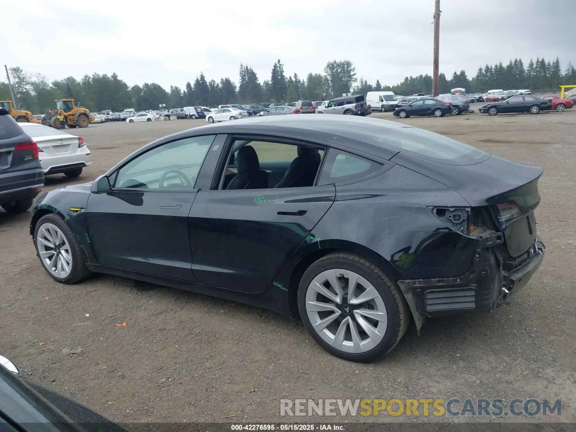 15 fotografías del automóvil dañado 5YJ3E1EA3NF355923 TESLA MODEL 3 2022