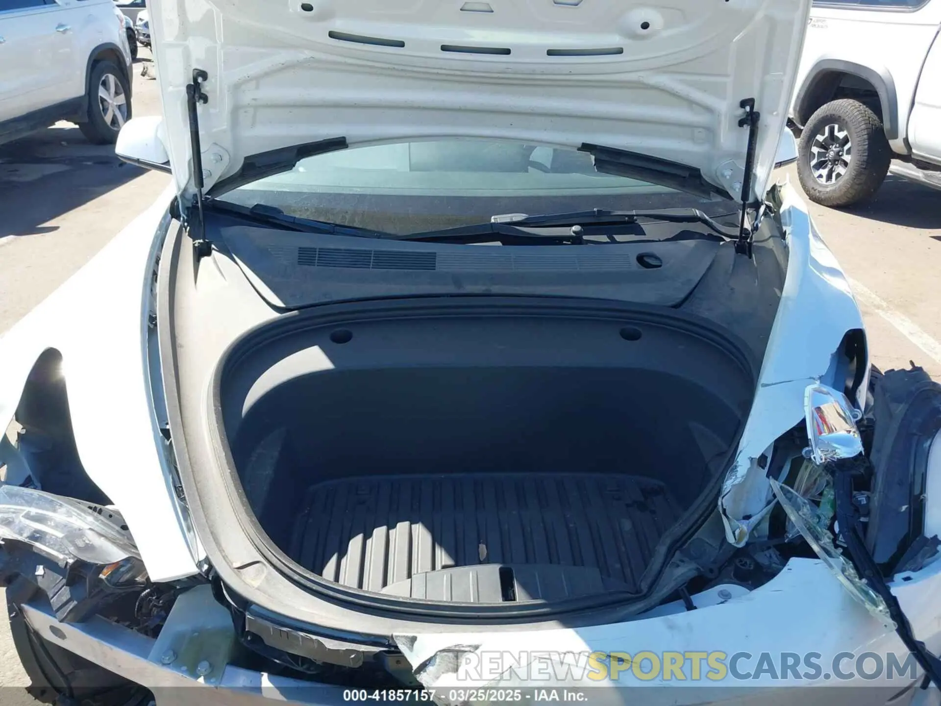 10 fotografías del automóvil dañado 5YJ3E1EA3NF357638 TESLA MODEL 3 2022