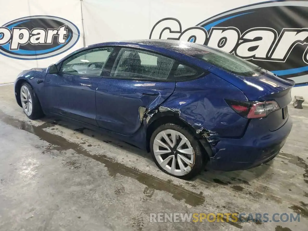 2 fotografías del automóvil dañado 5YJ3E1EA3NF368669 TESLA MODEL 3 2022