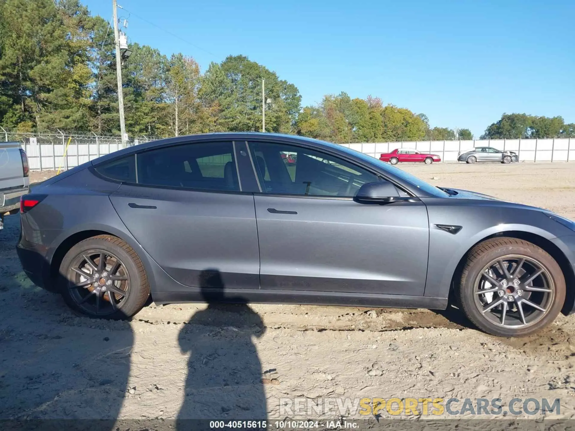 13 fotografías del automóvil dañado 5YJ3E1EA3NF370051 TESLA MODEL 3 2022