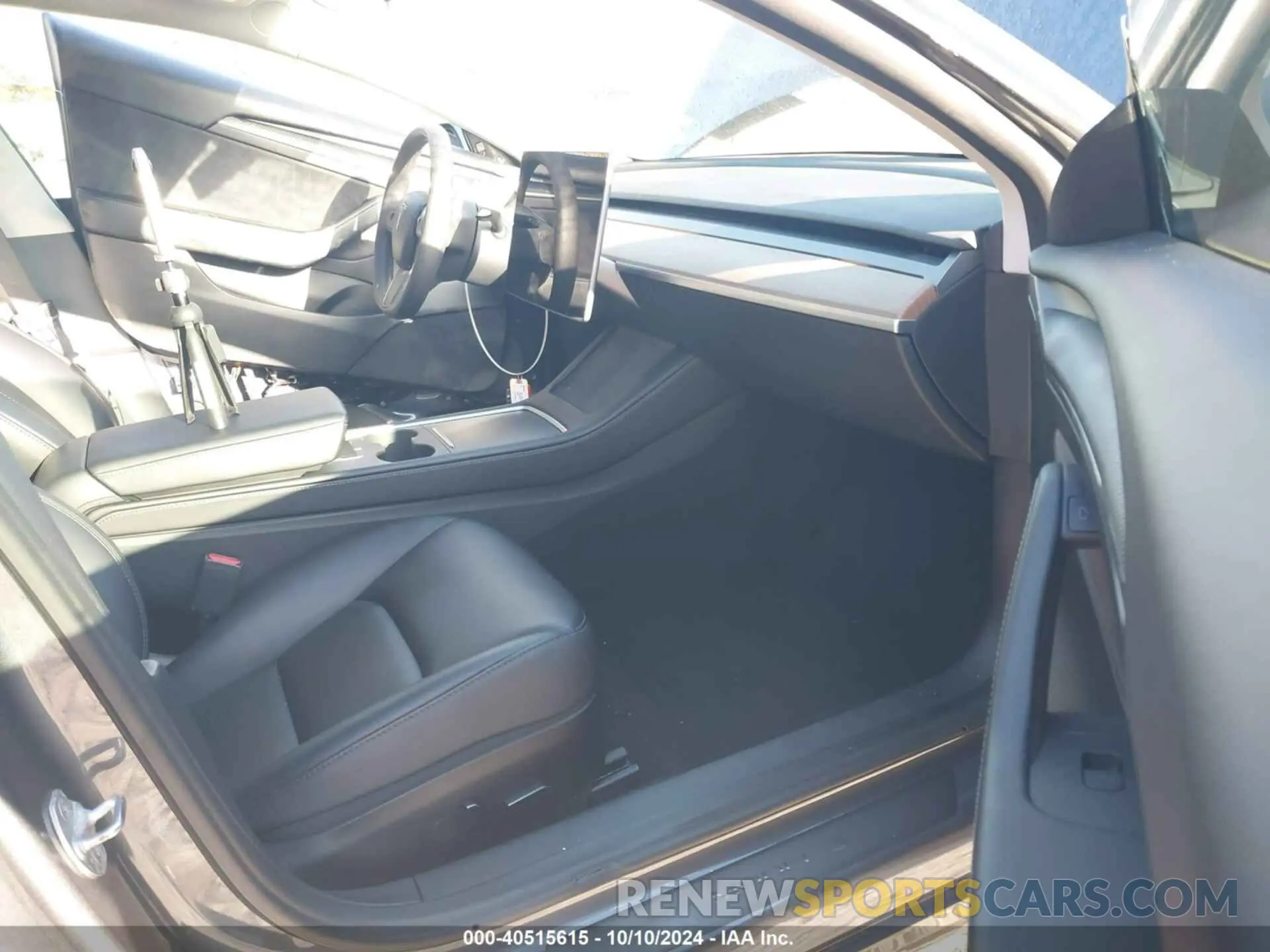 5 fotografías del automóvil dañado 5YJ3E1EA3NF370051 TESLA MODEL 3 2022