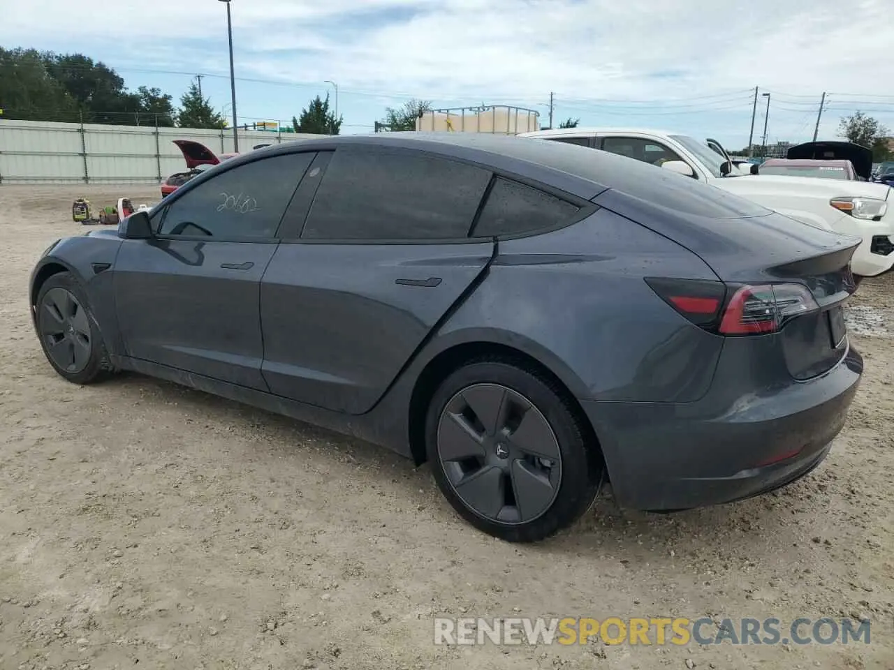 2 fotografías del automóvil dañado 5YJ3E1EA3NF375539 TESLA MODEL 3 2022