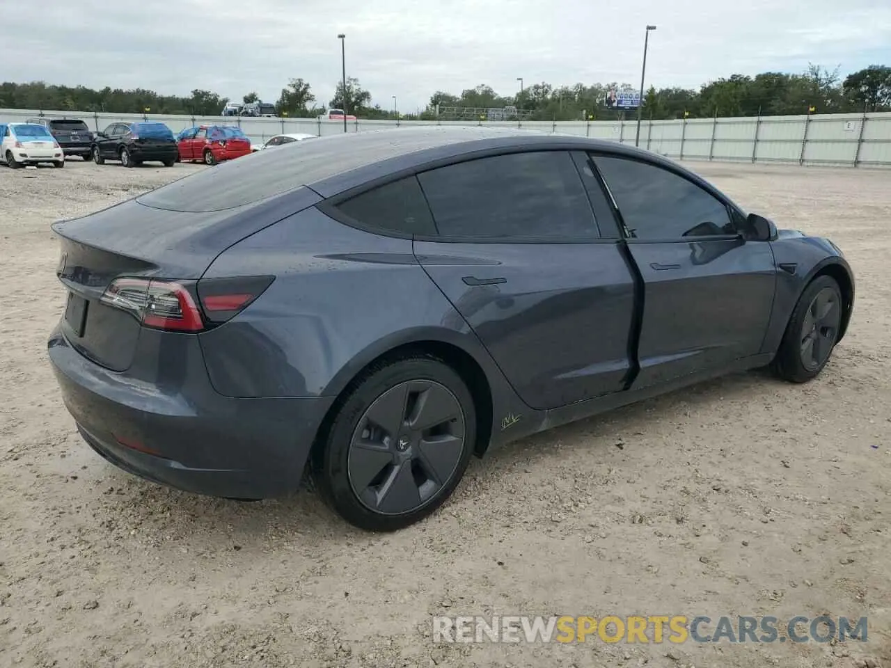 3 fotografías del automóvil dañado 5YJ3E1EA3NF375539 TESLA MODEL 3 2022