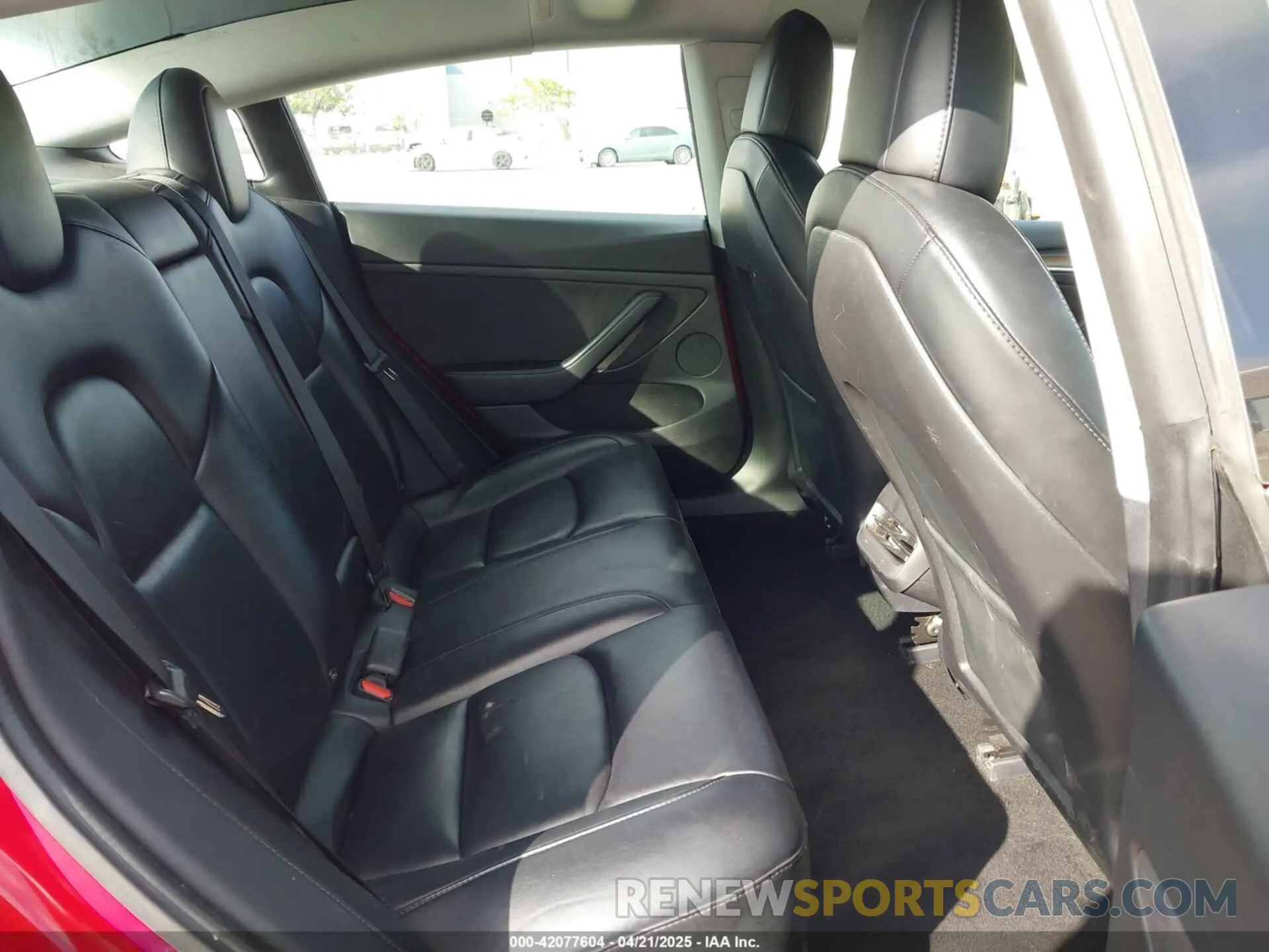 8 fotografías del automóvil dañado 5YJ3E1EA4NF144407 TESLA MODEL 3 2022