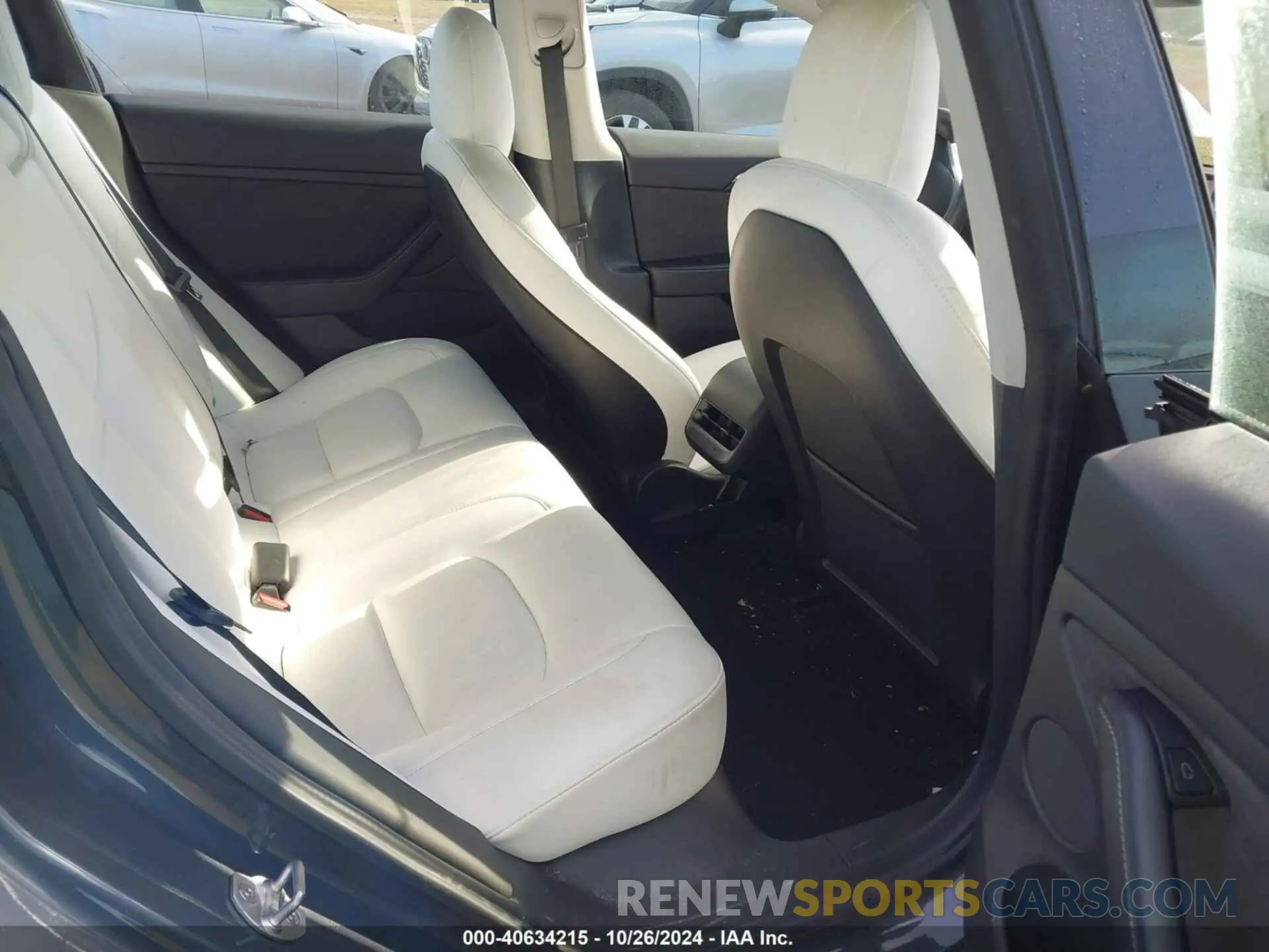 8 fotografías del automóvil dañado 5YJ3E1EA4NF201690 TESLA MODEL 3 2022