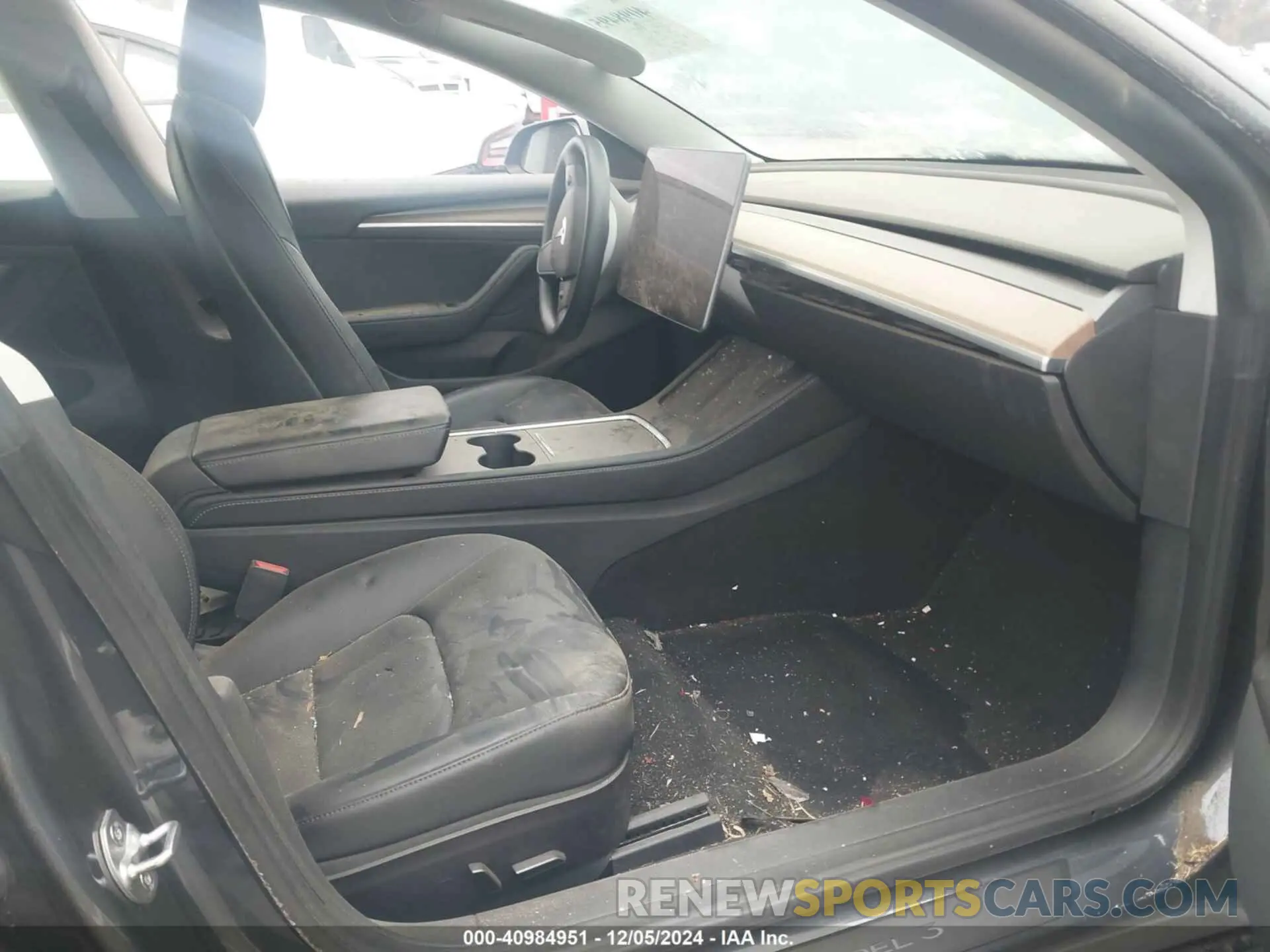 5 fotografías del automóvil dañado 5YJ3E1EA4NF210499 TESLA MODEL 3 2022