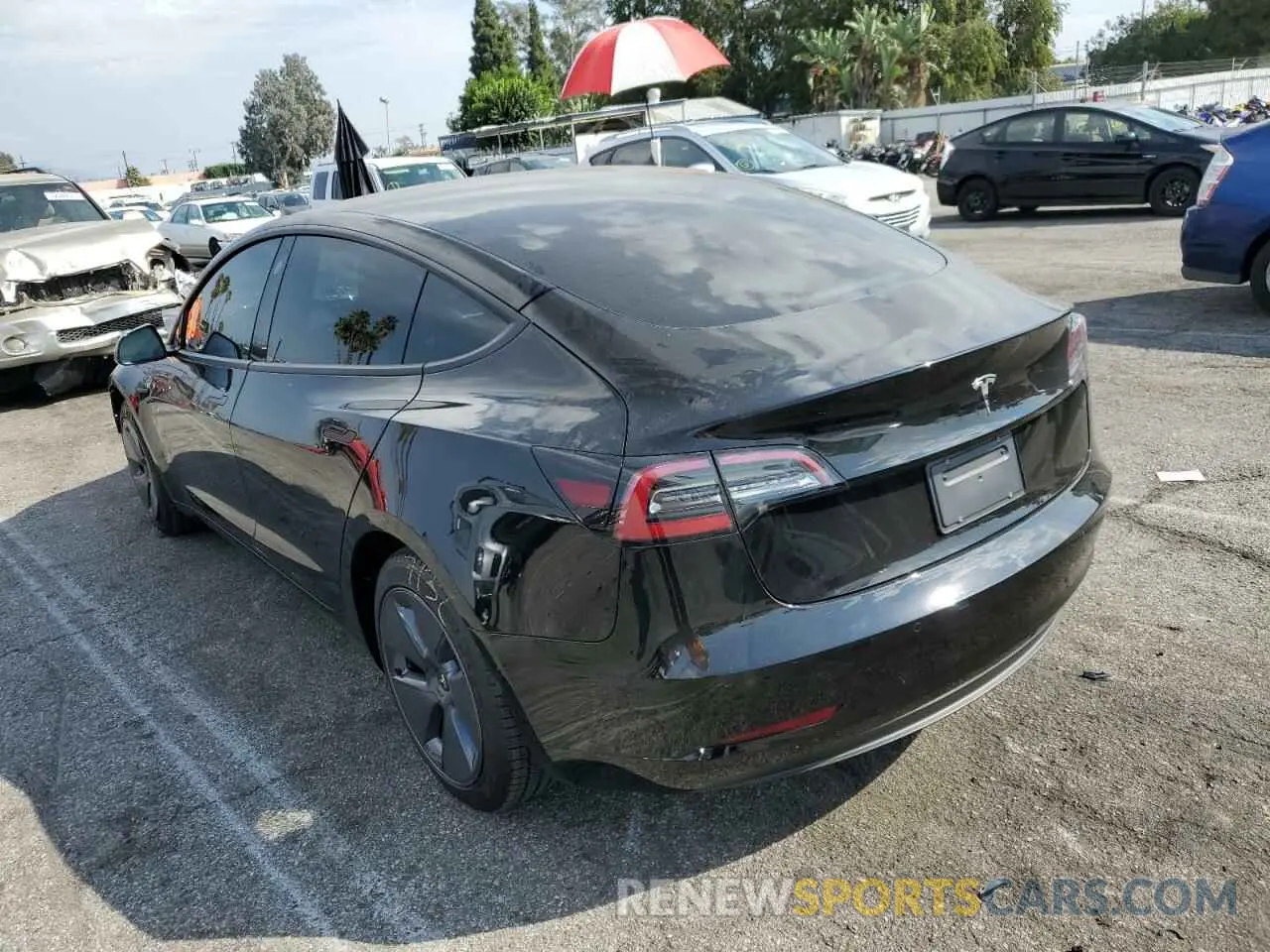 3 fotografías del automóvil dañado 5YJ3E1EA4NF232177 TESLA MODEL 3 2022