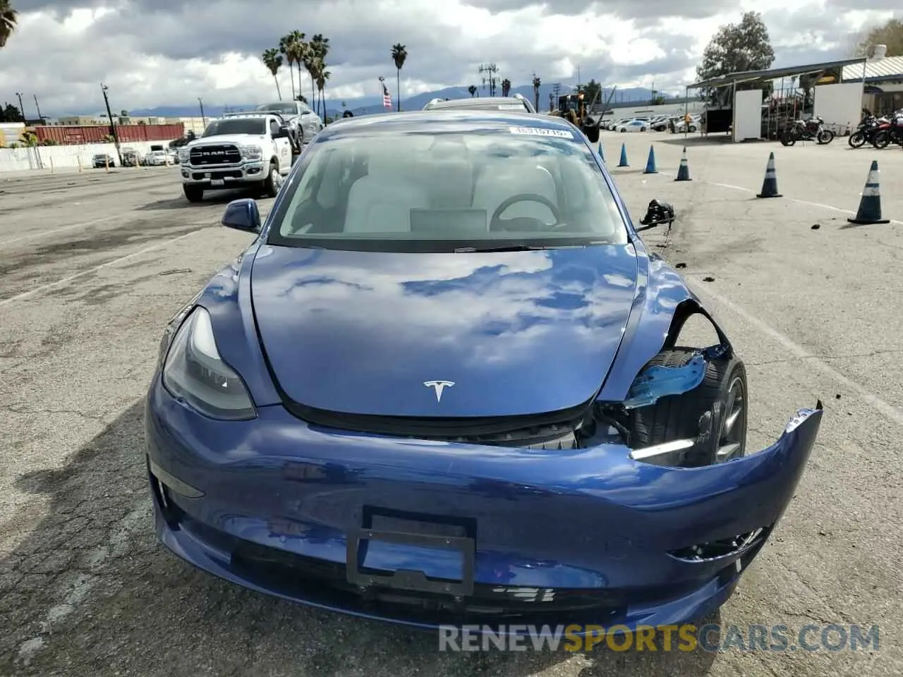5 fotografías del automóvil dañado 5YJ3E1EA4NF248458 TESLA MODEL 3 2022