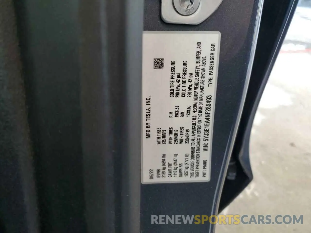 12 fotografías del automóvil dañado 5YJ3E1EA4NF285493 TESLA MODEL 3 2022