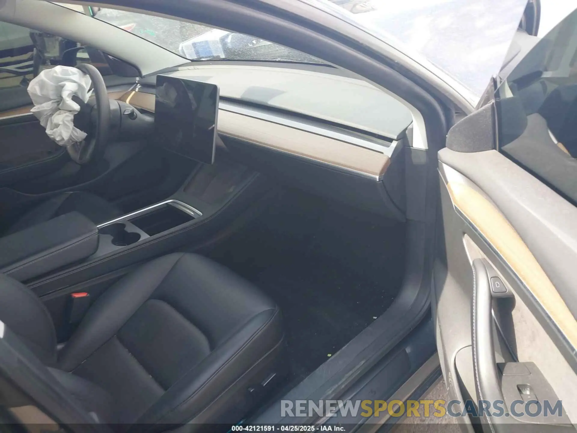 5 fotografías del automóvil dañado 5YJ3E1EA4NF296848 TESLA MODEL 3 2022