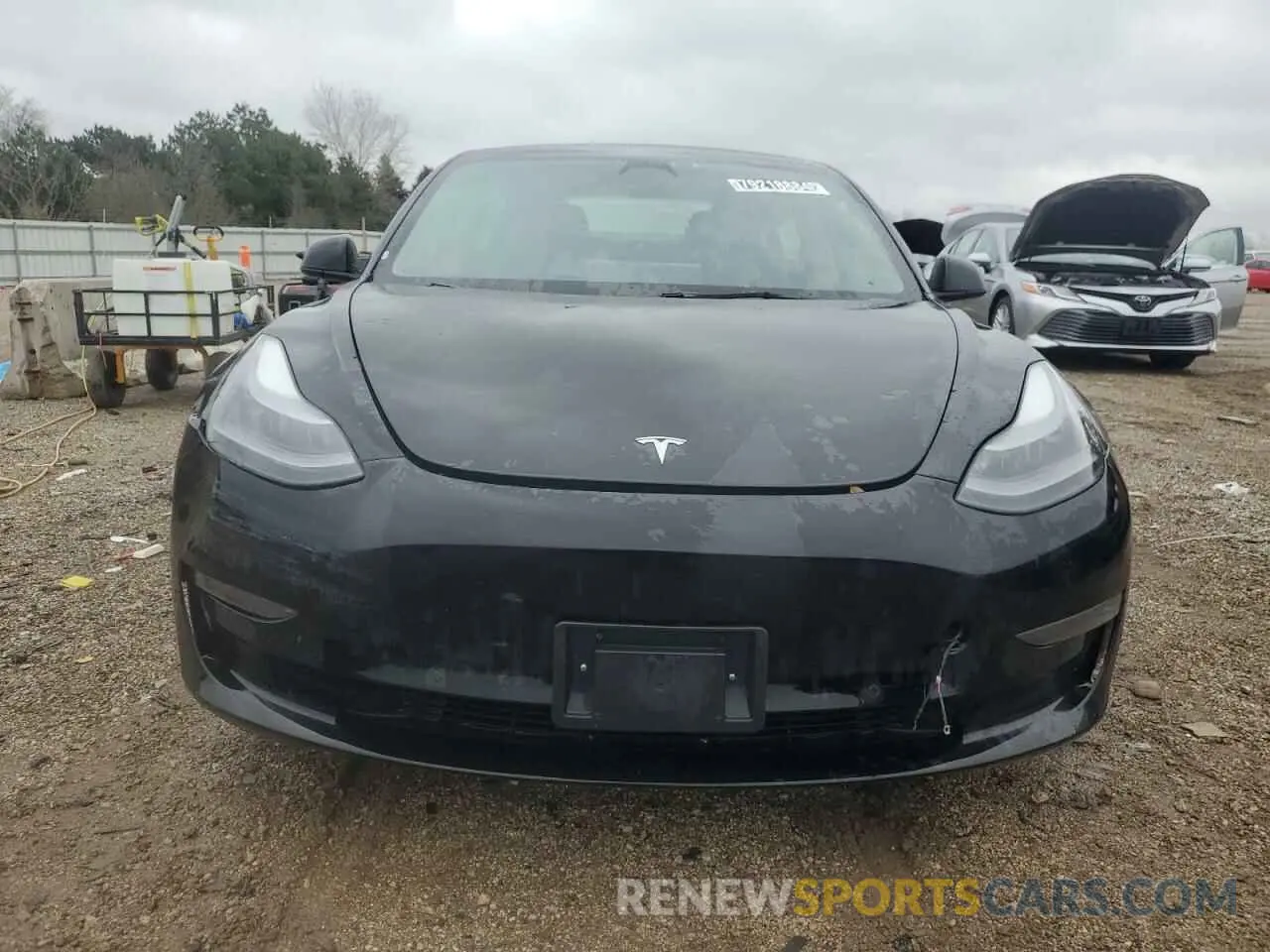 5 fotografías del automóvil dañado 5YJ3E1EA4NF303846 TESLA MODEL 3 2022