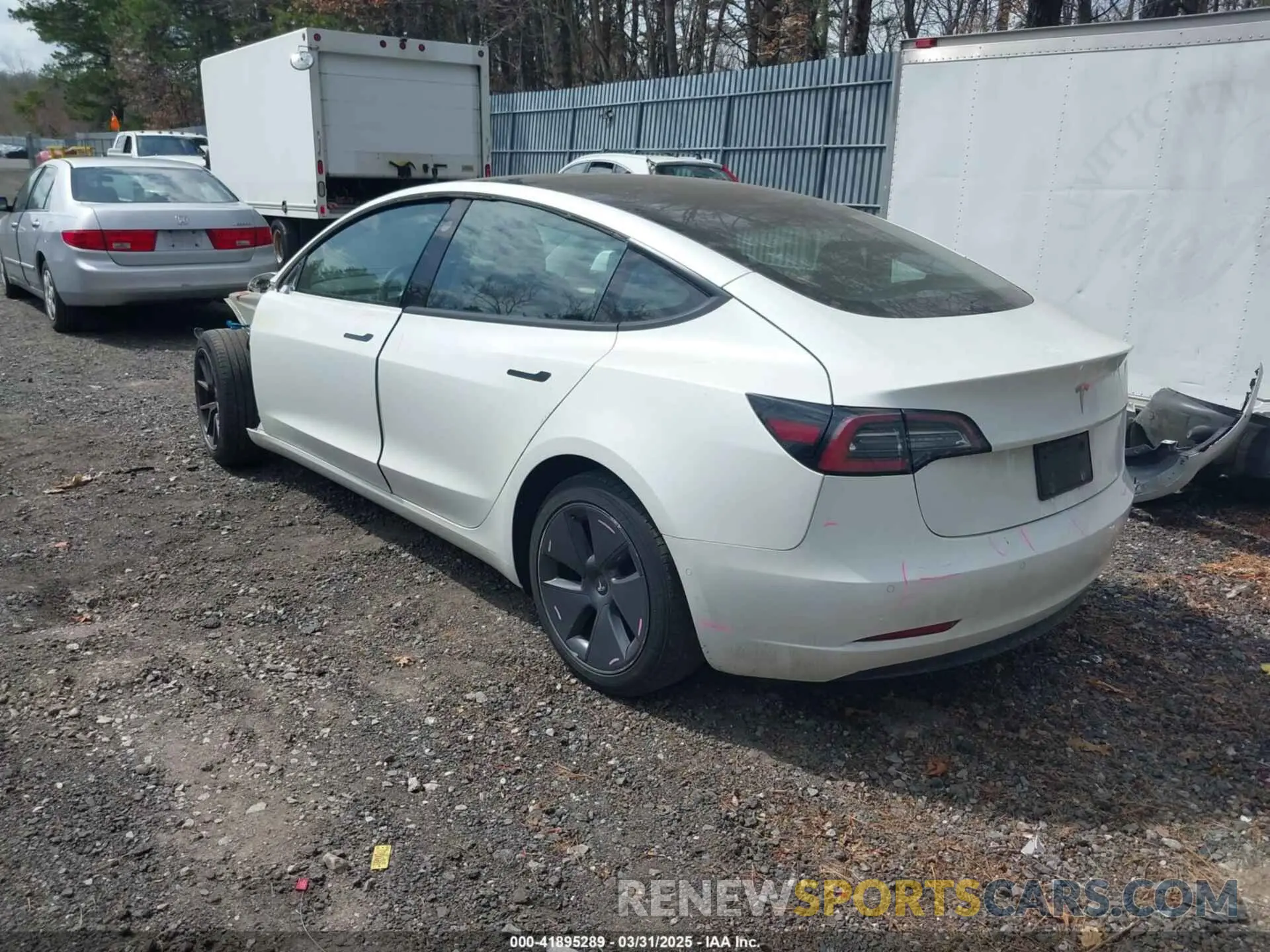 3 fotografías del automóvil dañado 5YJ3E1EA4NF307038 TESLA MODEL 3 2022