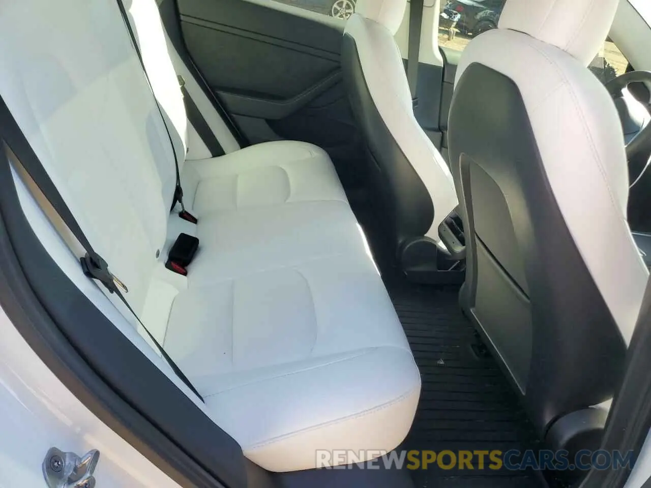 10 fotografías del automóvil dañado 5YJ3E1EA4NF330335 TESLA MODEL 3 2022