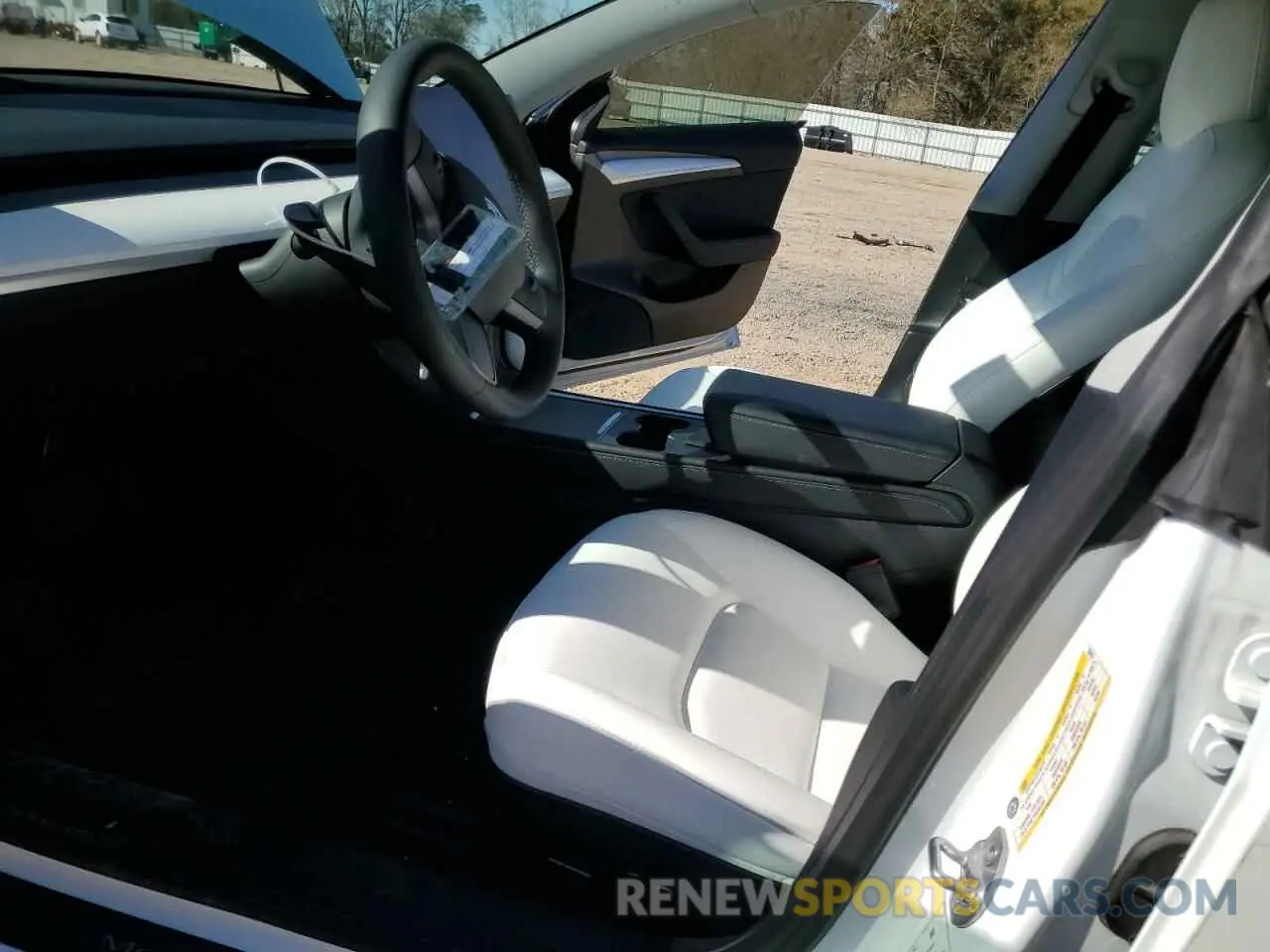 7 fotografías del automóvil dañado 5YJ3E1EA4NF330335 TESLA MODEL 3 2022