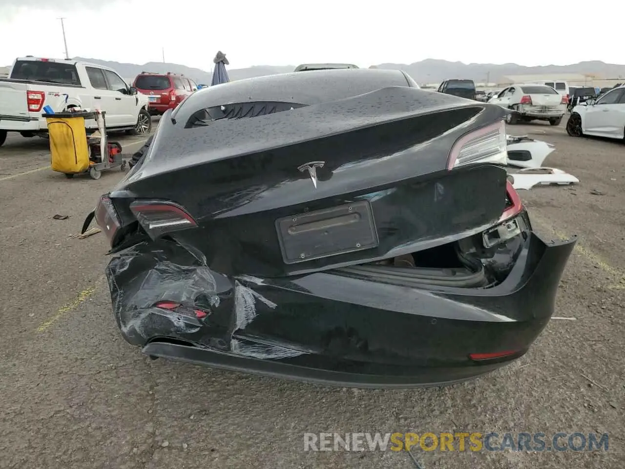 6 fotografías del automóvil dañado 5YJ3E1EA4NF347815 TESLA MODEL 3 2022