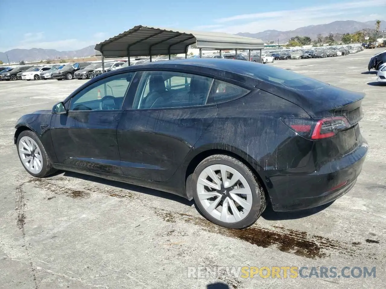 2 fotografías del automóvil dañado 5YJ3E1EA4NF360208 TESLA MODEL 3 2022