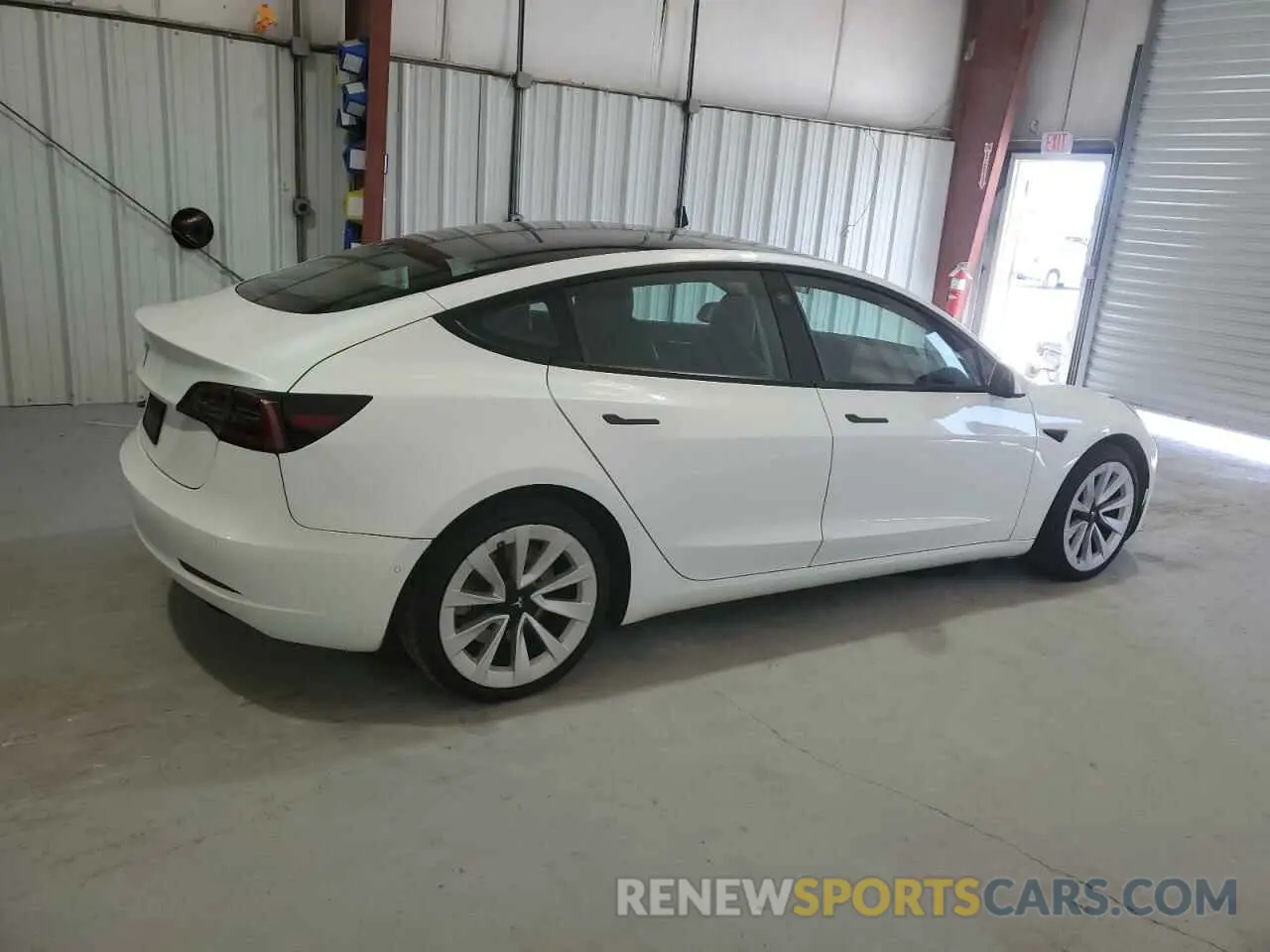 3 fotografías del automóvil dañado 5YJ3E1EA4NF371371 TESLA MODEL 3 2022