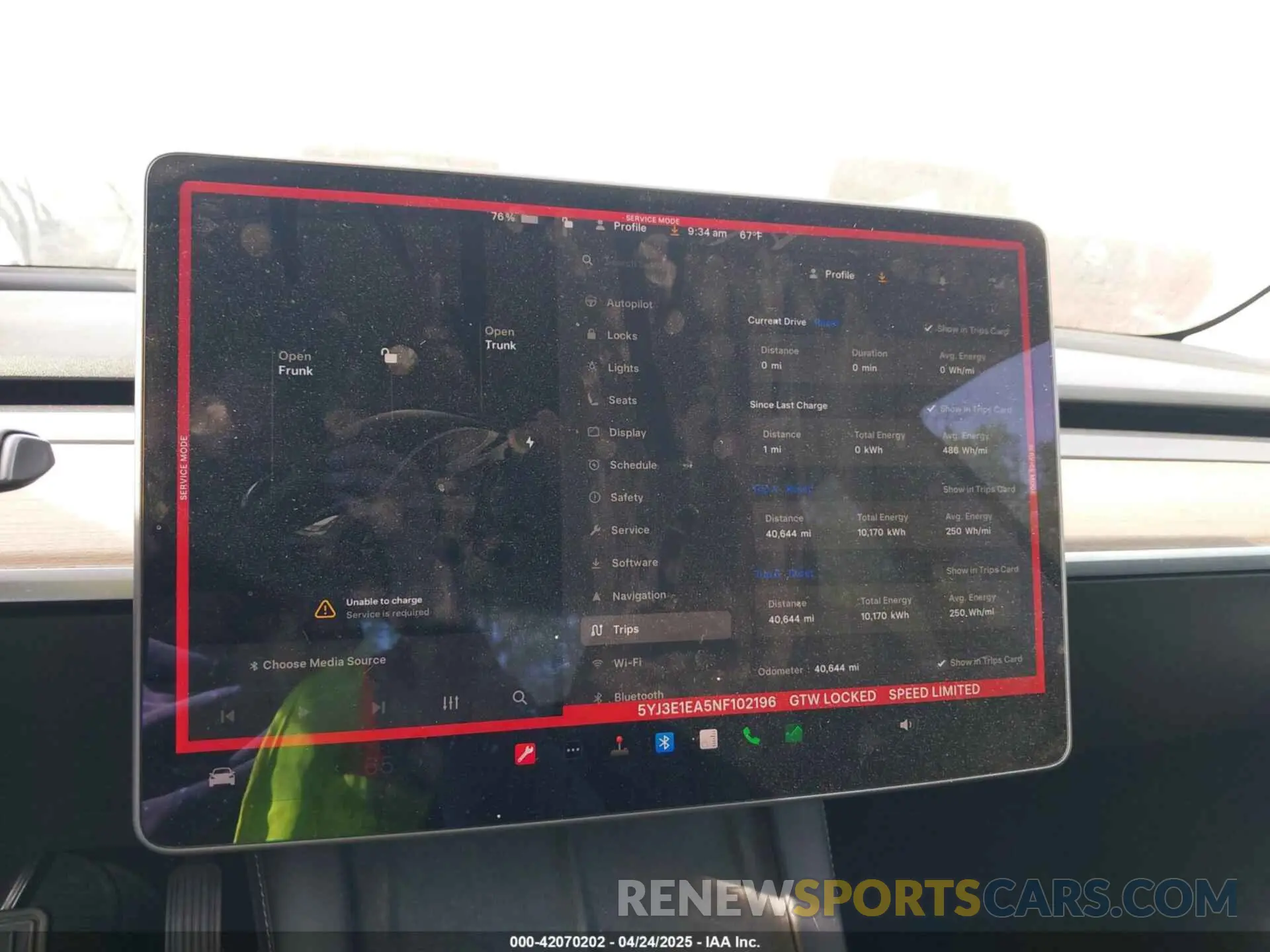17 fotografías del automóvil dañado 5YJ3E1EA5NF102196 TESLA MODEL 3 2022