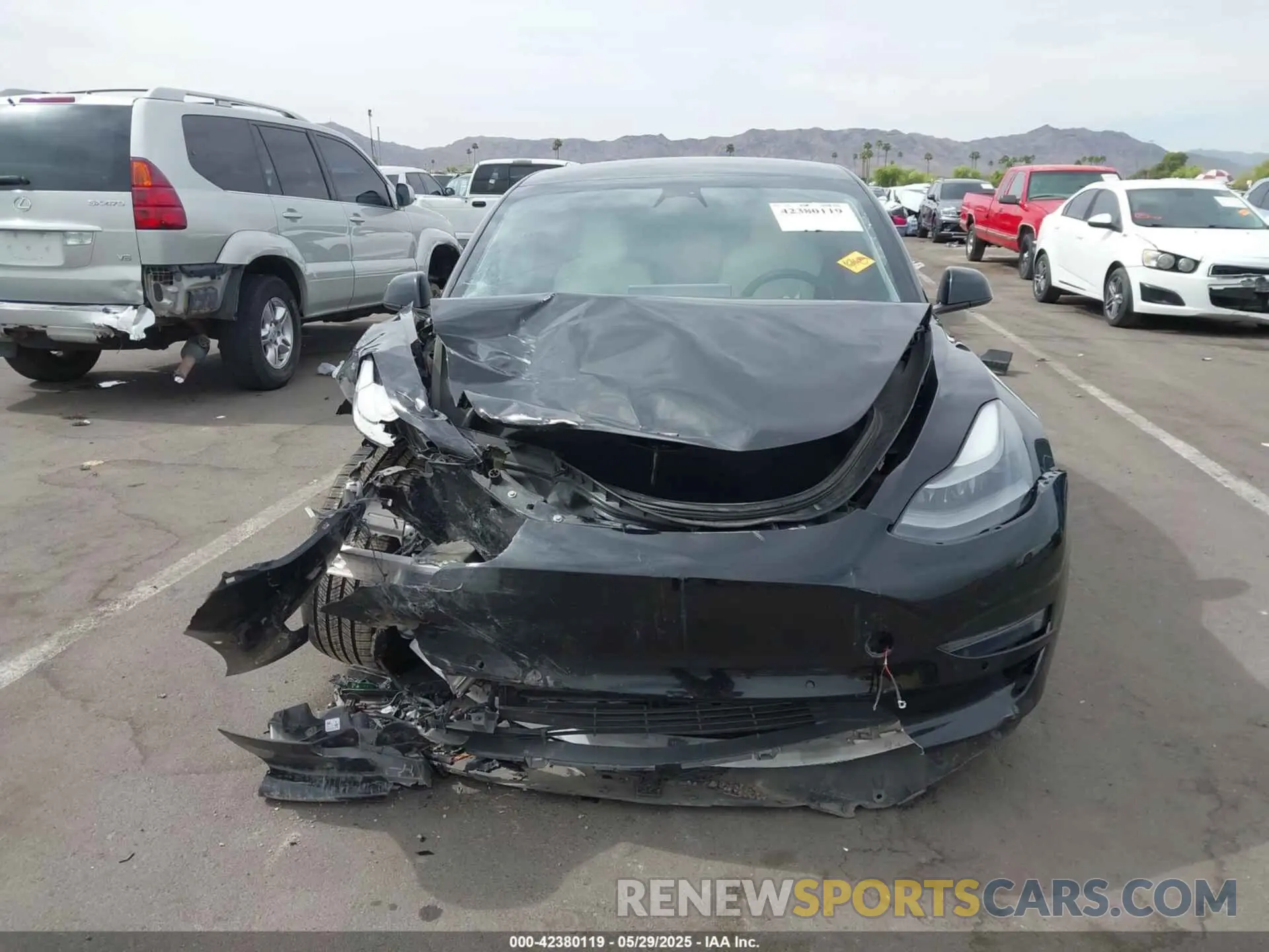 11 fotografías del automóvil dañado 5YJ3E1EA5NF136199 TESLA MODEL 3 2022