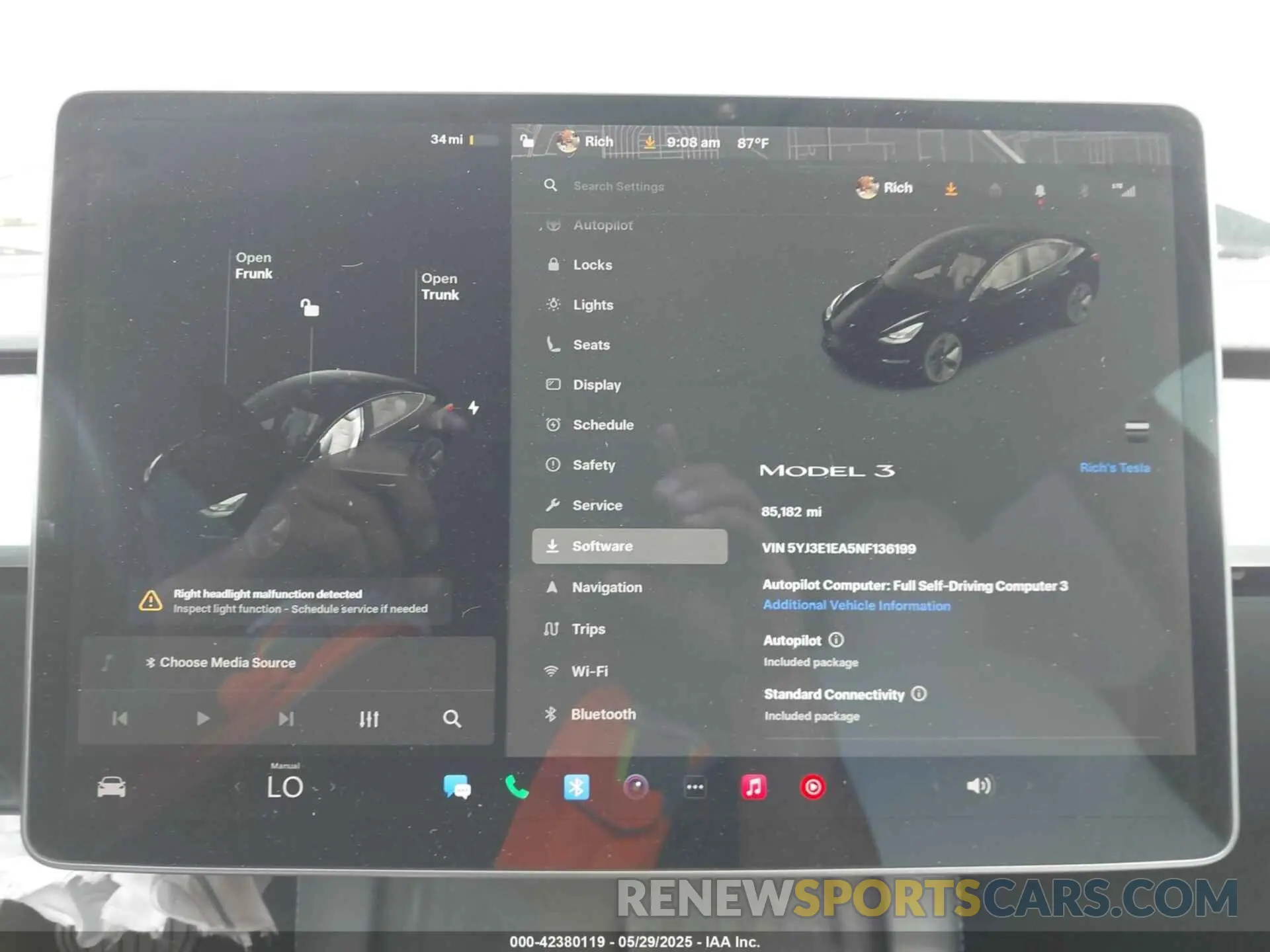 17 fotografías del automóvil dañado 5YJ3E1EA5NF136199 TESLA MODEL 3 2022