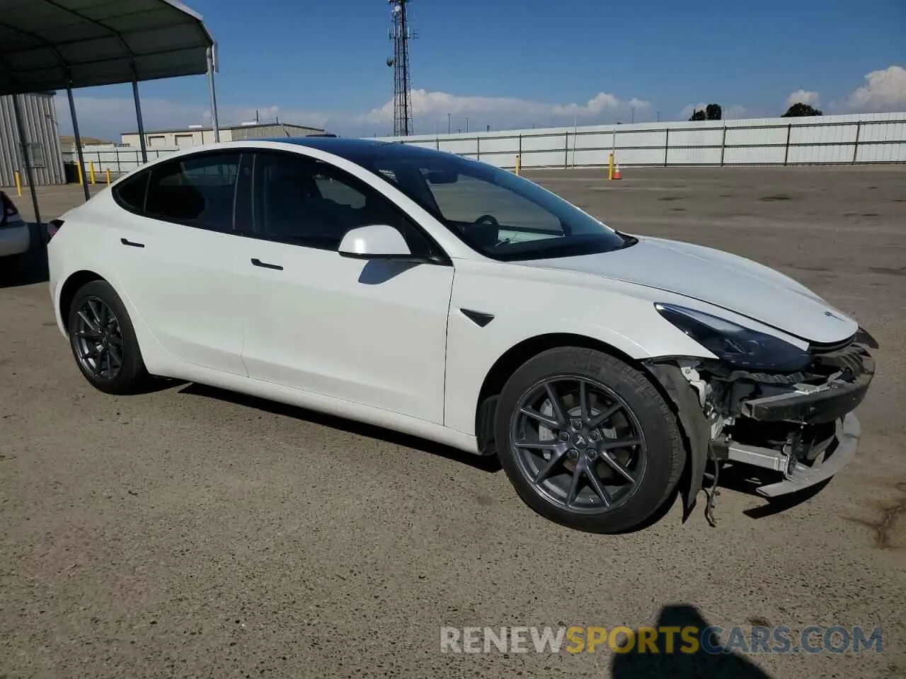 4 fotografías del automóvil dañado 5YJ3E1EA5NF252440 TESLA MODEL 3 2022