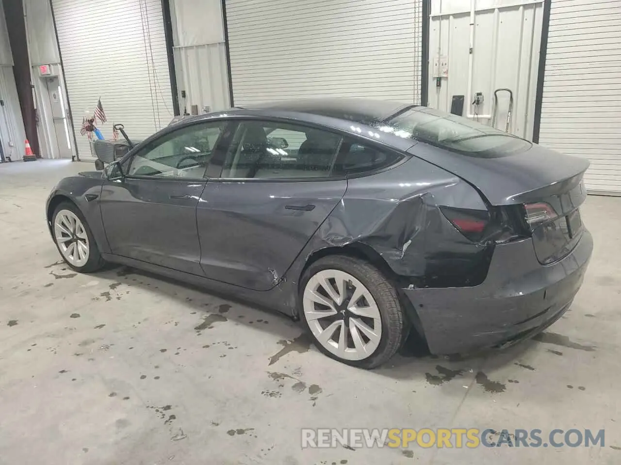 2 fotografías del automóvil dañado 5YJ3E1EA5NF288290 TESLA MODEL 3 2022