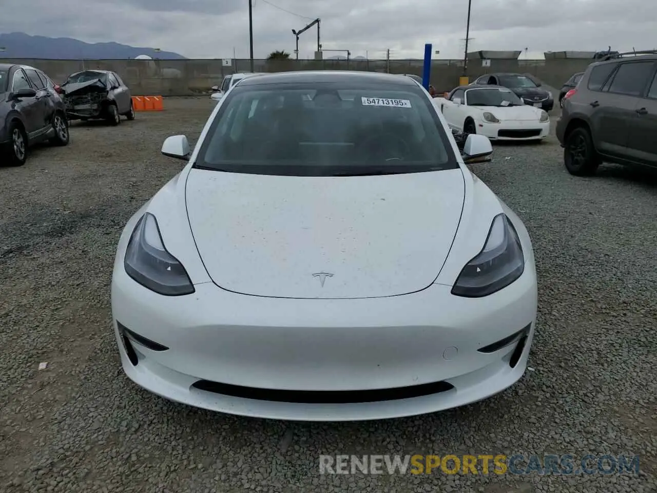 5 fotografías del automóvil dañado 5YJ3E1EA5NF321935 TESLA MODEL 3 2022
