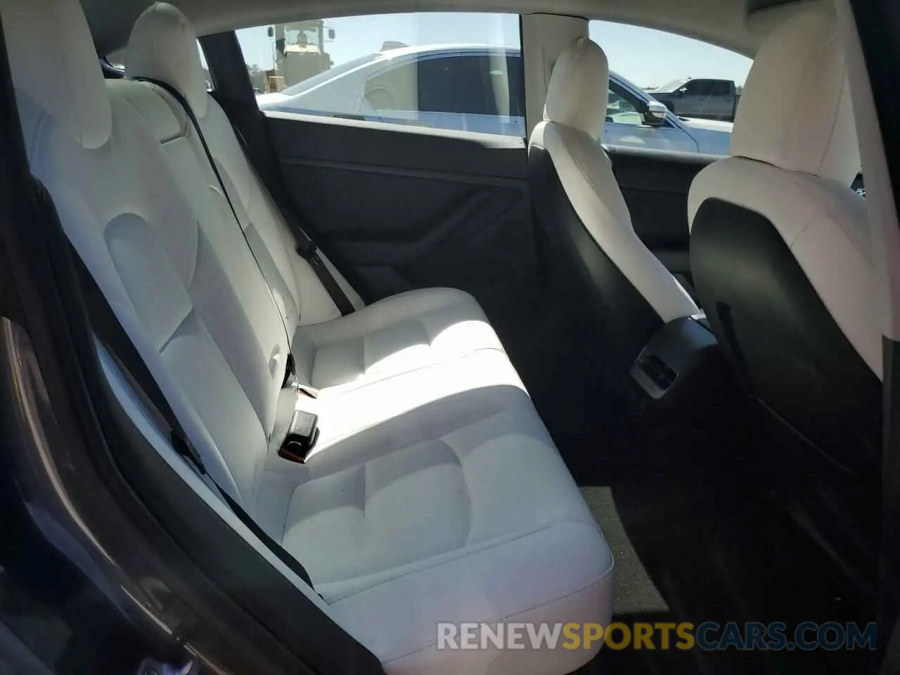 10 fotografías del automóvil dañado 5YJ3E1EA5NF339769 TESLA MODEL 3 2022