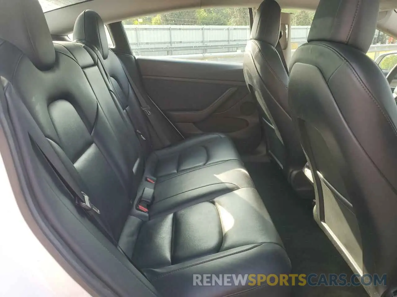 10 fotografías del automóvil dañado 5YJ3E1EA5NF369936 TESLA MODEL 3 2022