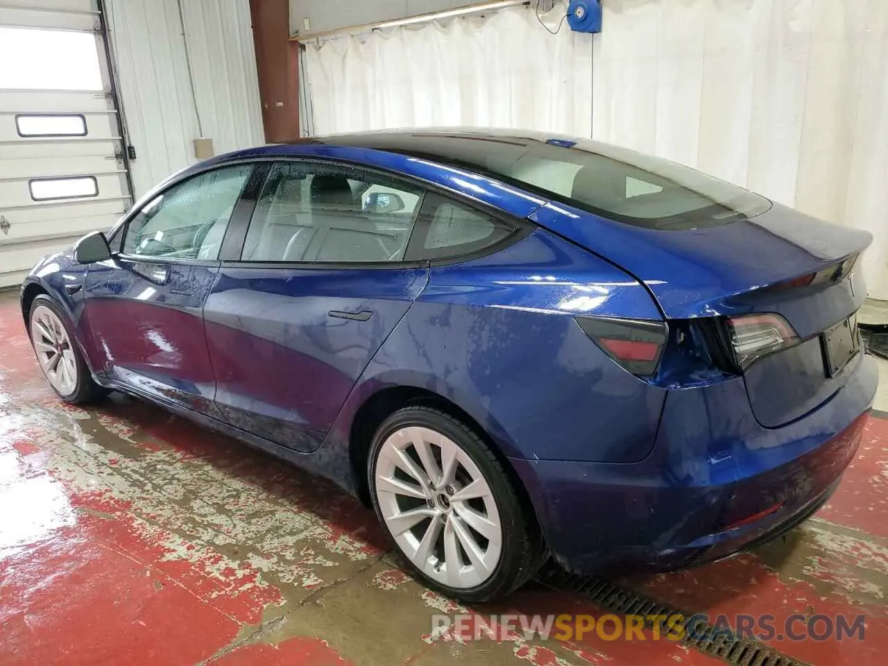 2 fotografías del automóvil dañado 5YJ3E1EA5NF371945 TESLA MODEL 3 2022