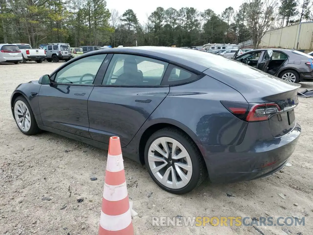 2 fotografías del automóvil dañado 5YJ3E1EA6NF119153 TESLA MODEL 3 2022